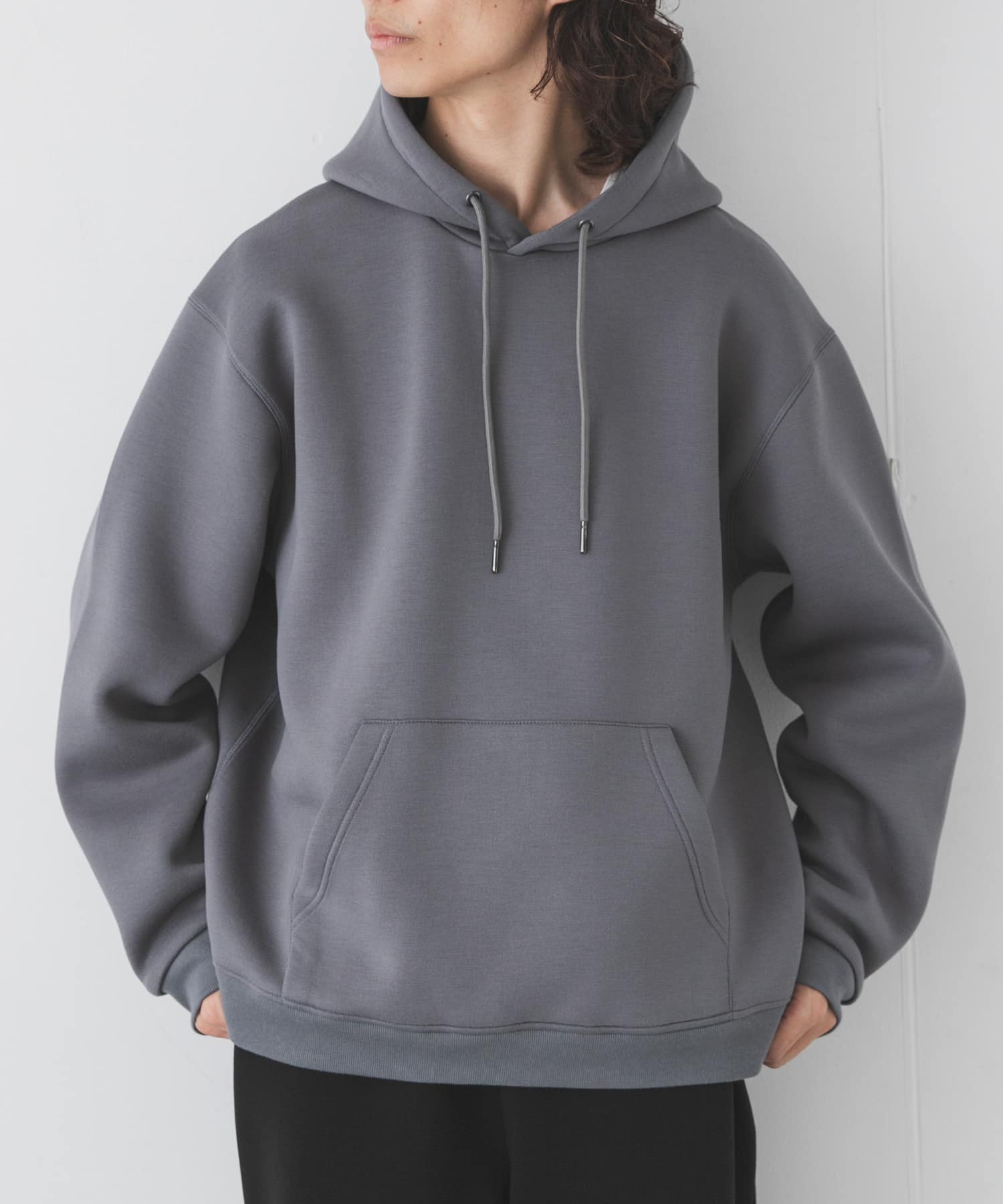 身長：179cm 体重：63kg サイズ：L