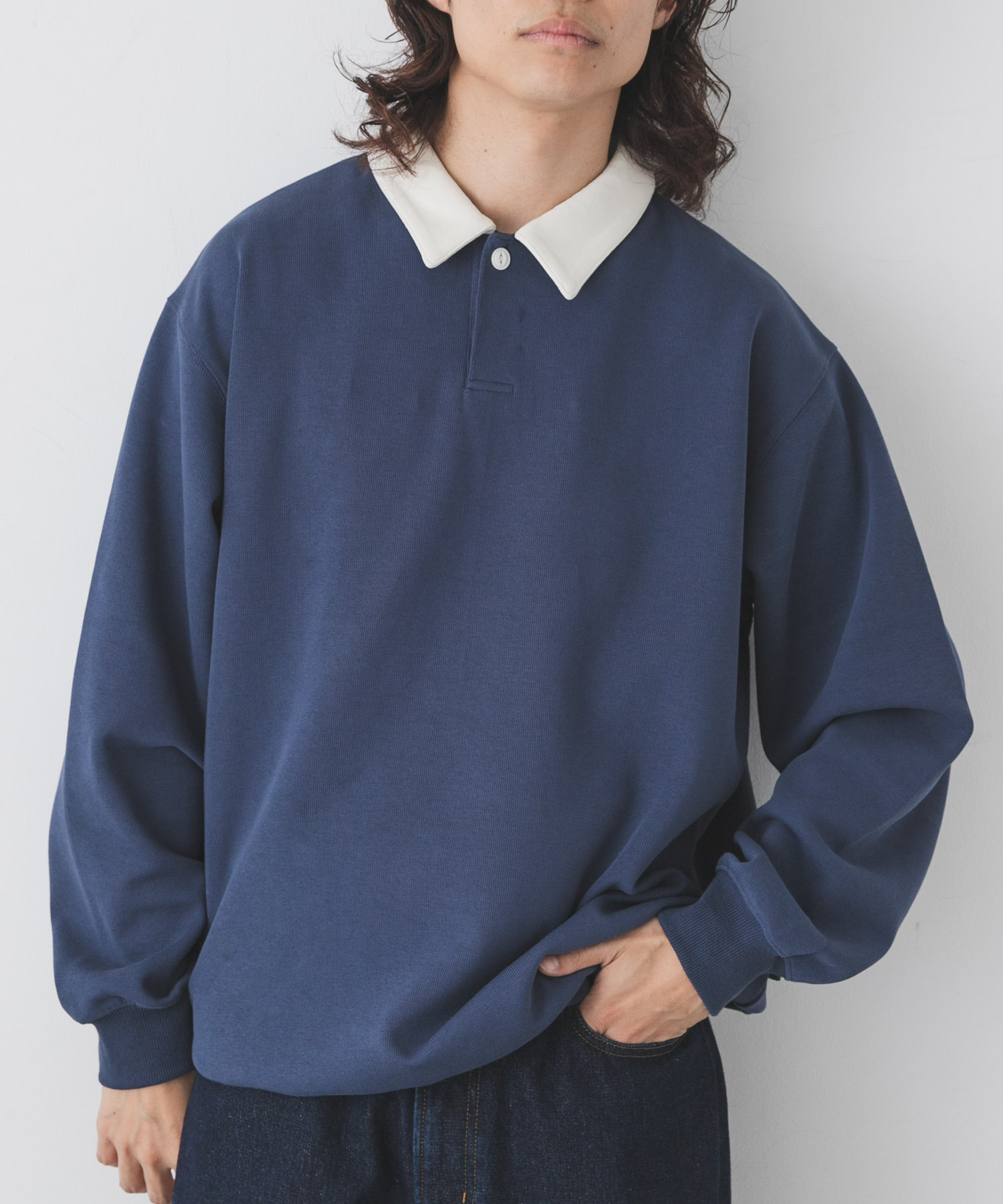 ネイビー