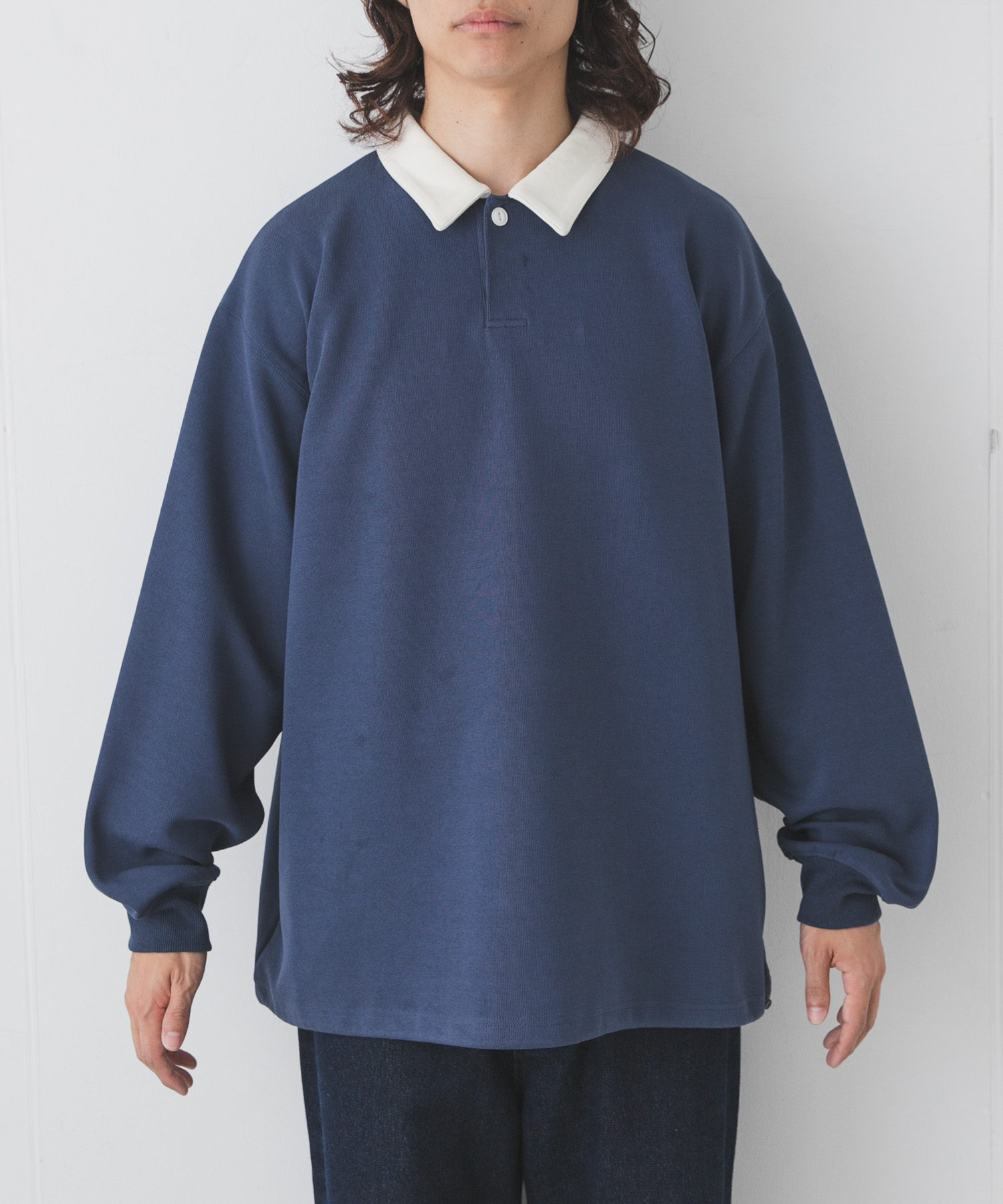 ネイビー