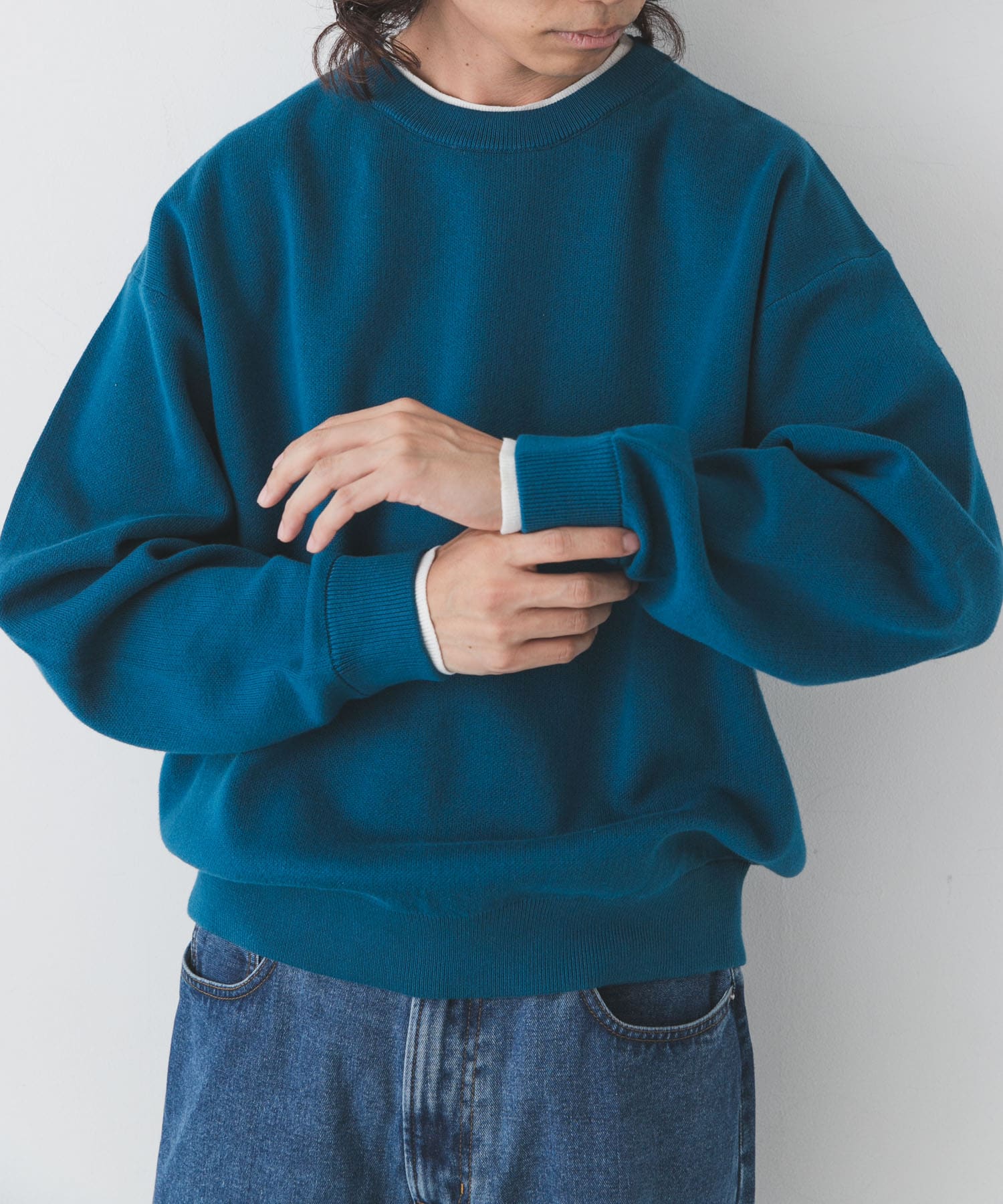ブルー