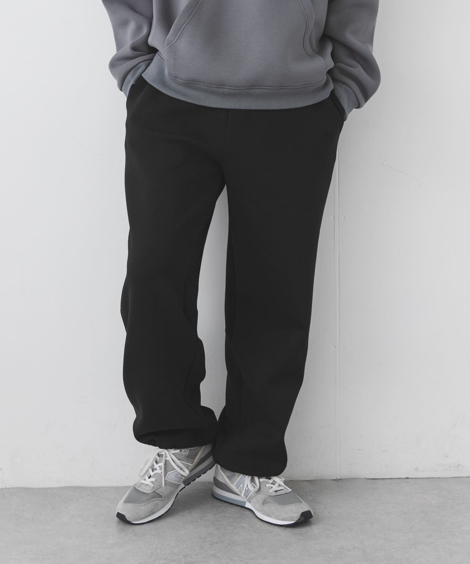 身長：179cm 体重：63kg サイズ：L