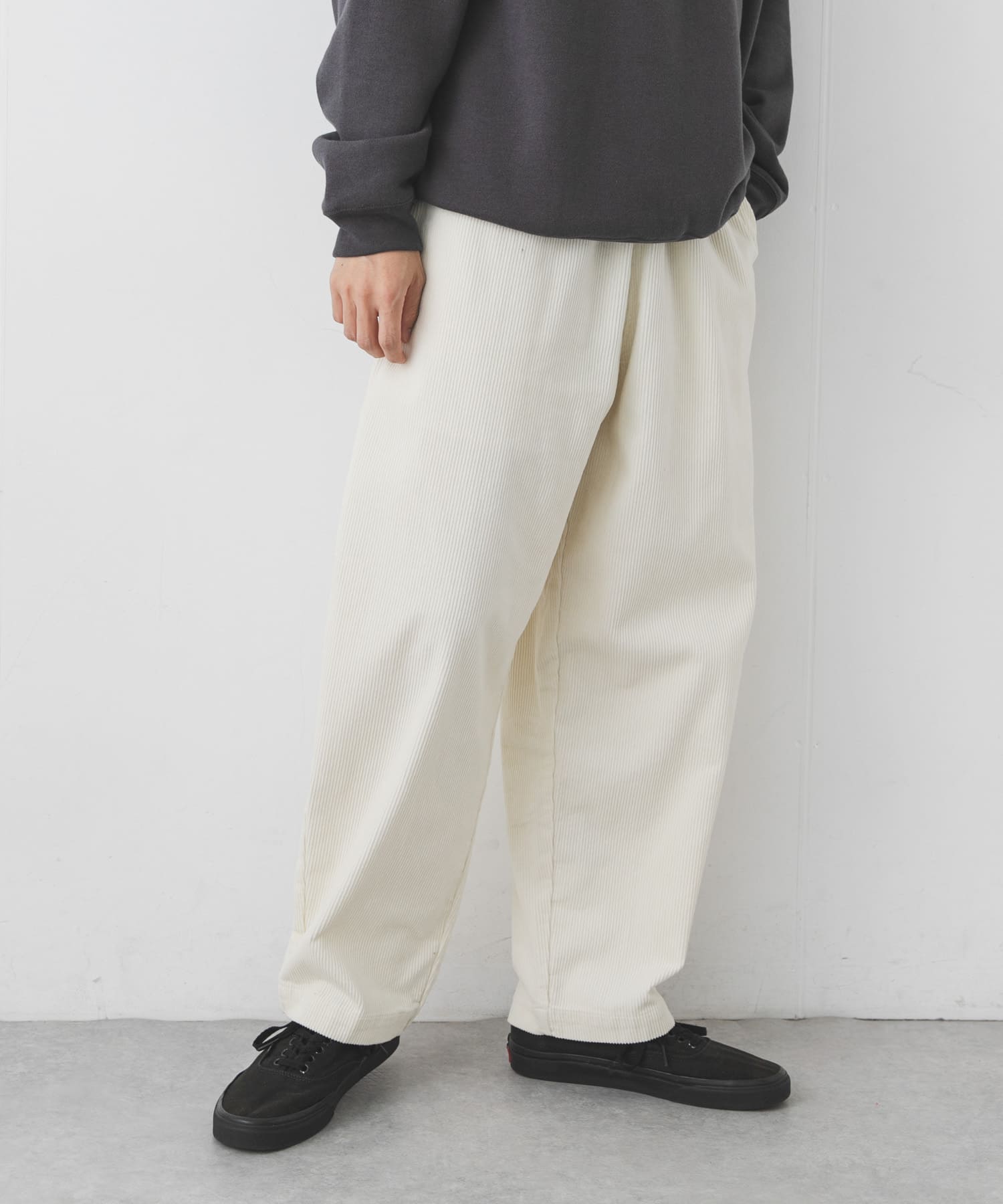 コーデュロイワイドテーパードパンツ