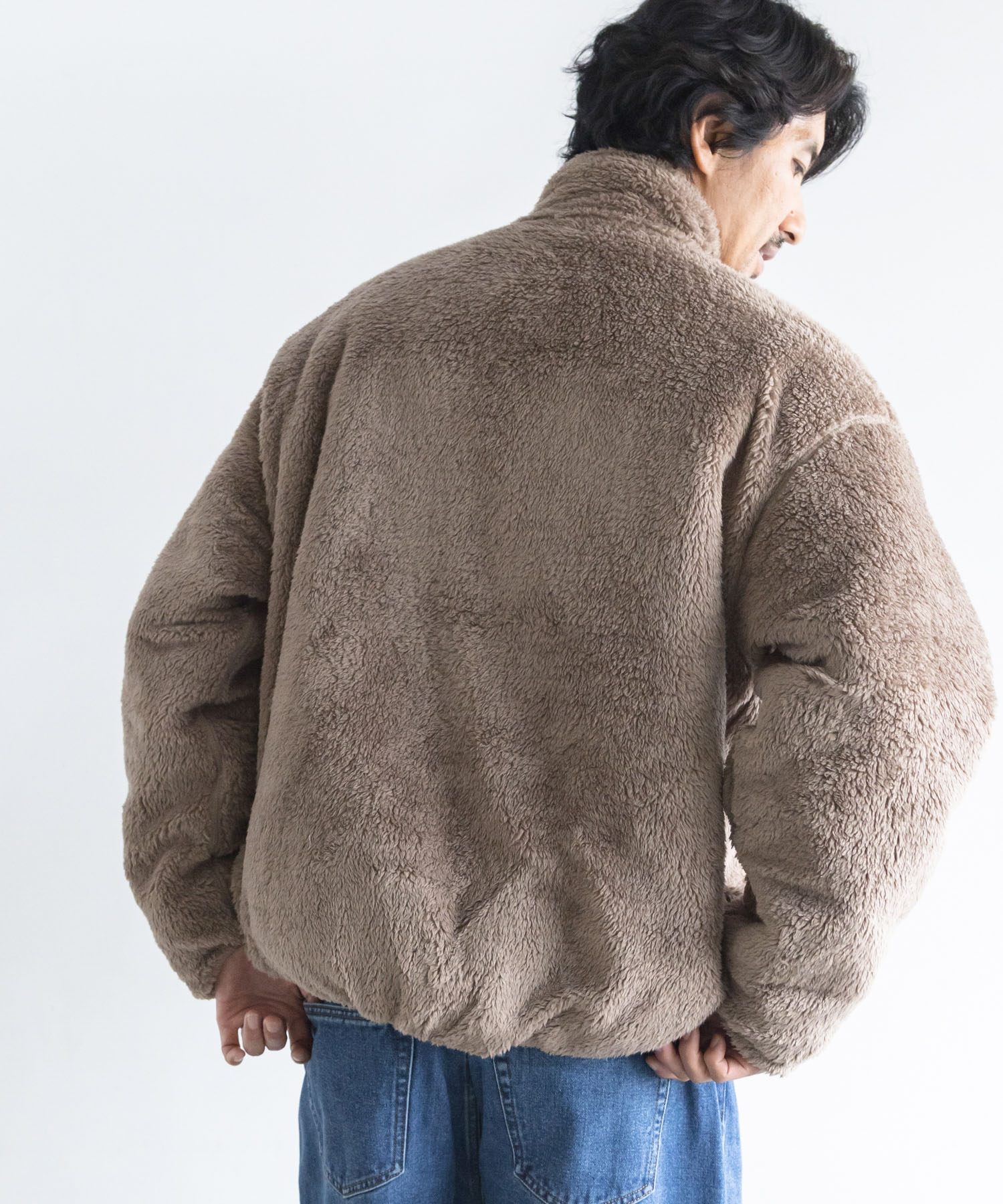 ネイビー