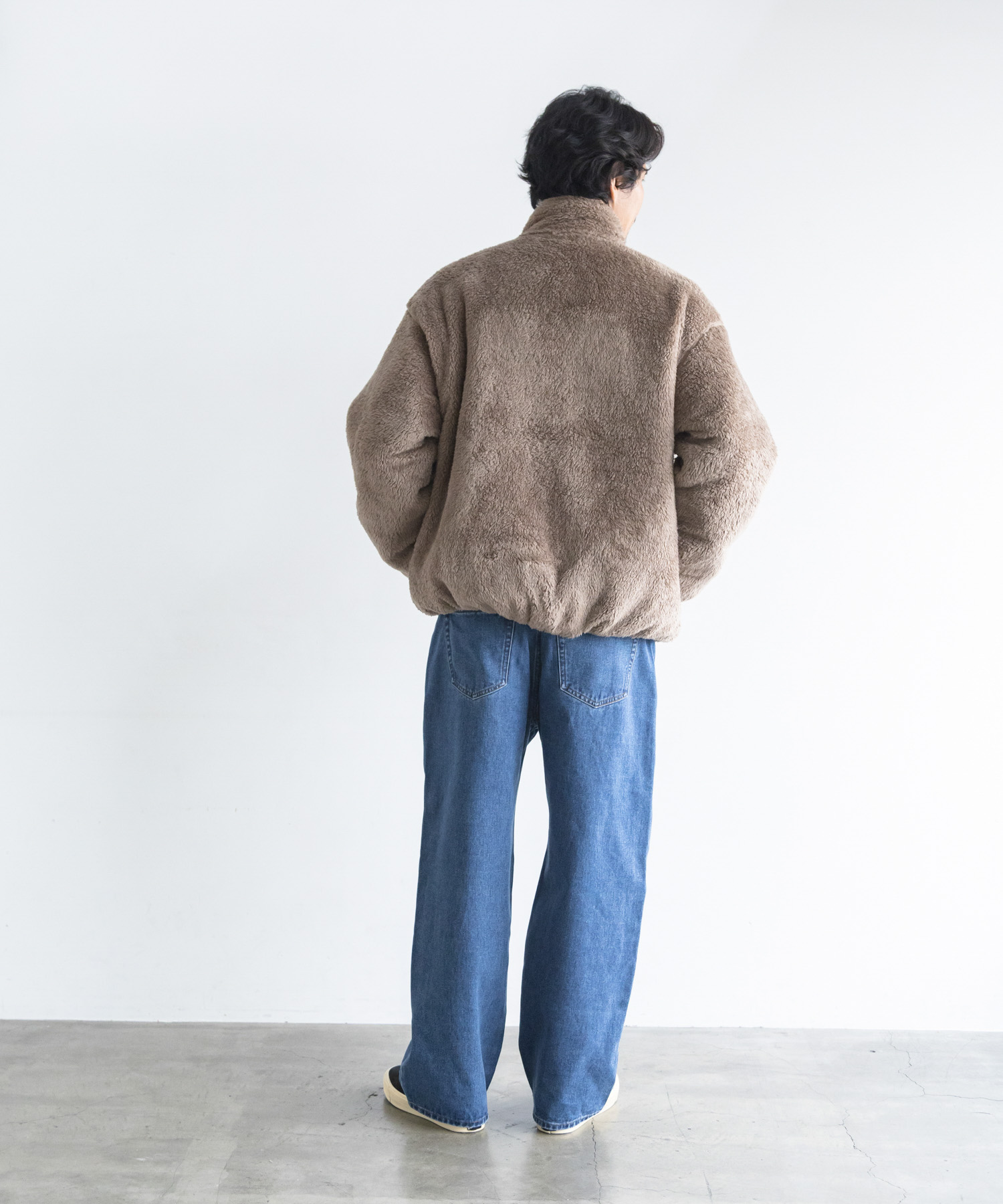ネイビー