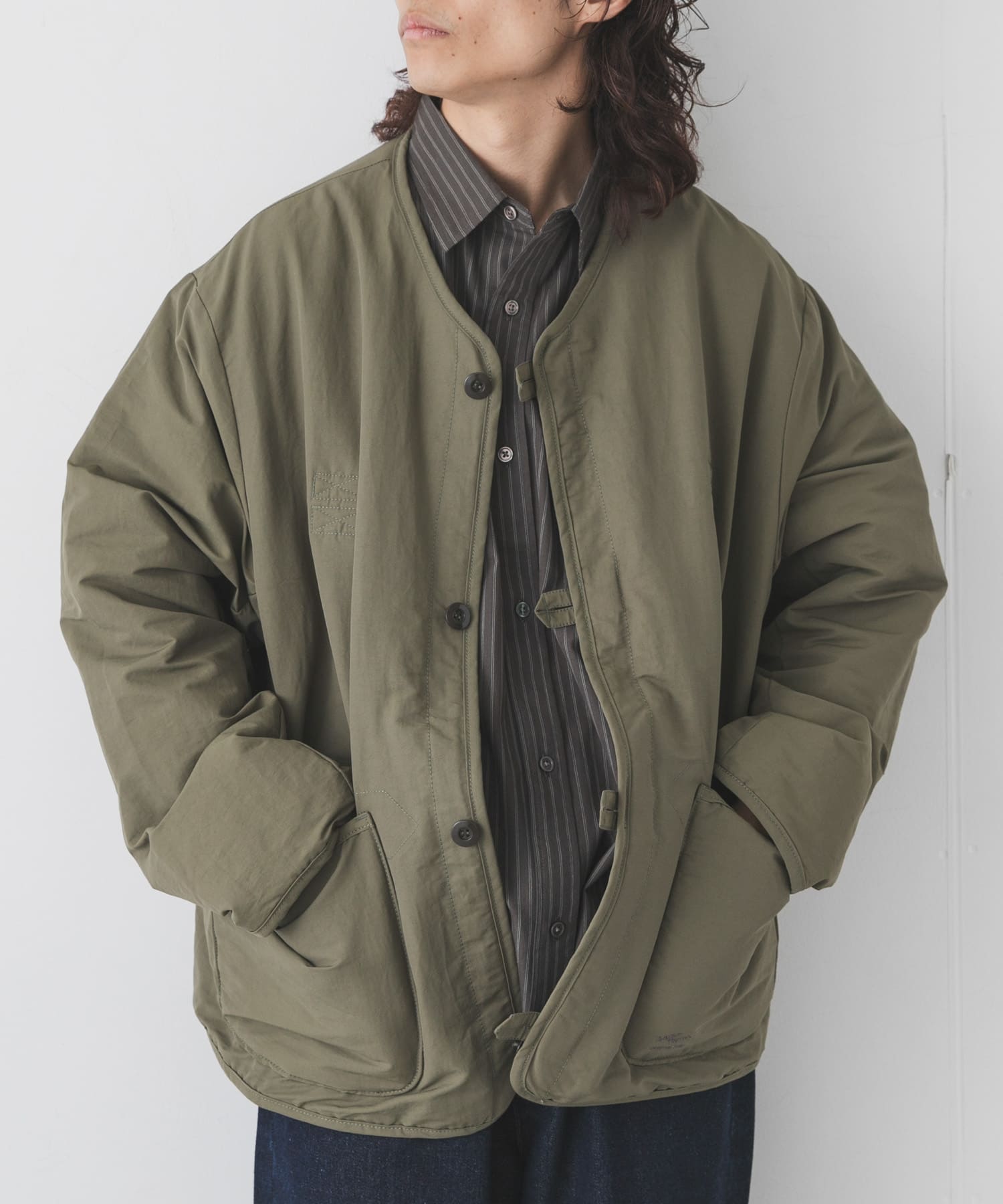 KHAKI