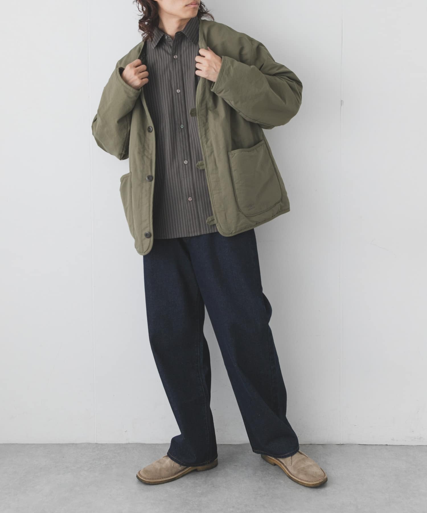 KHAKI