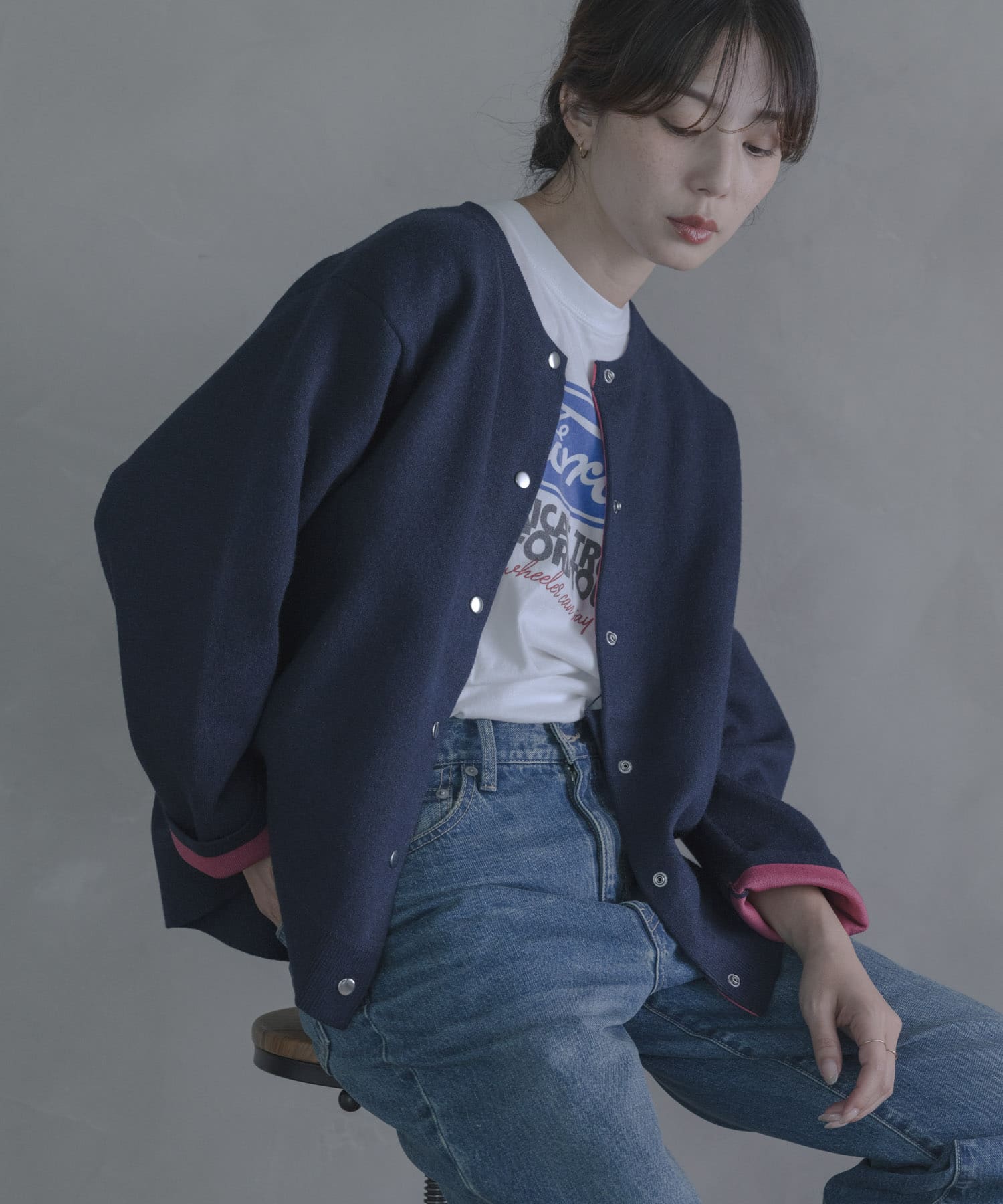 ネイビー