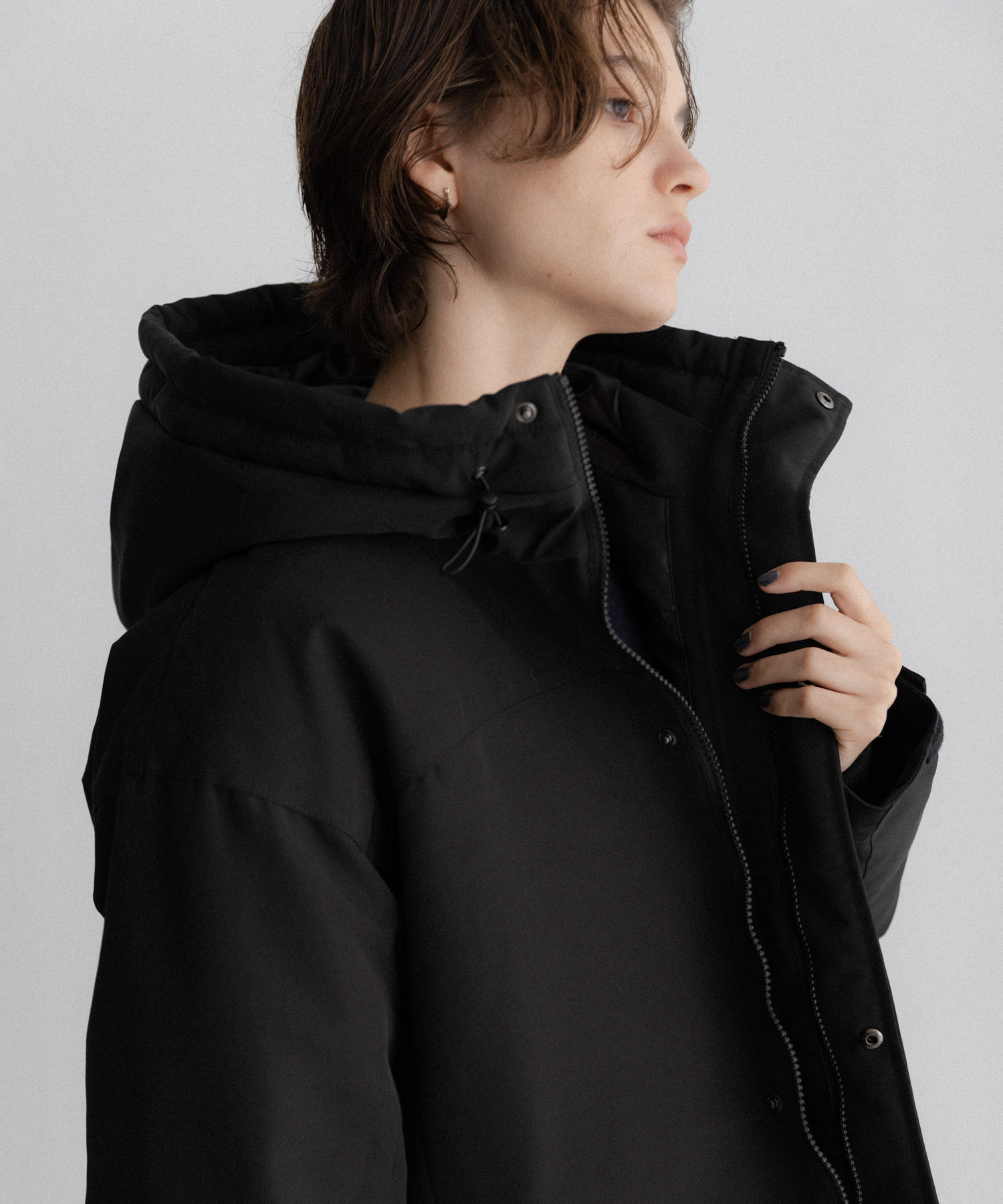 フーディーダウンジャケット