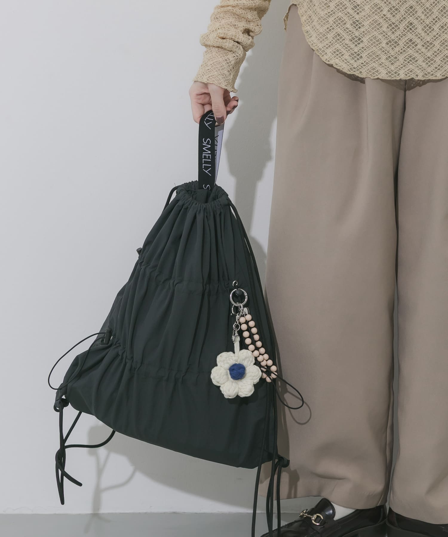 ドロストギャザーナップサック BLK -