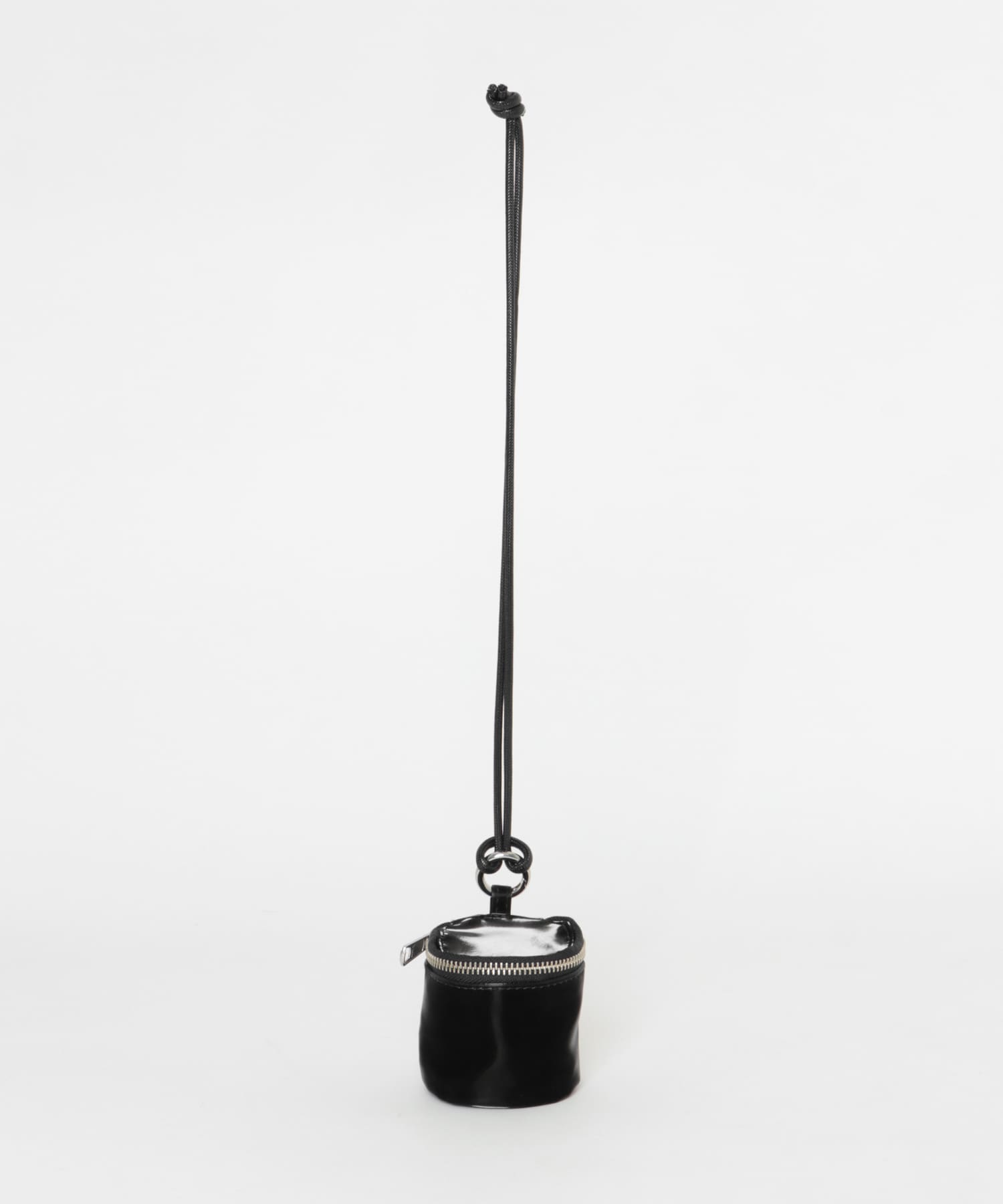 シャイニーネックポーチ BLK -