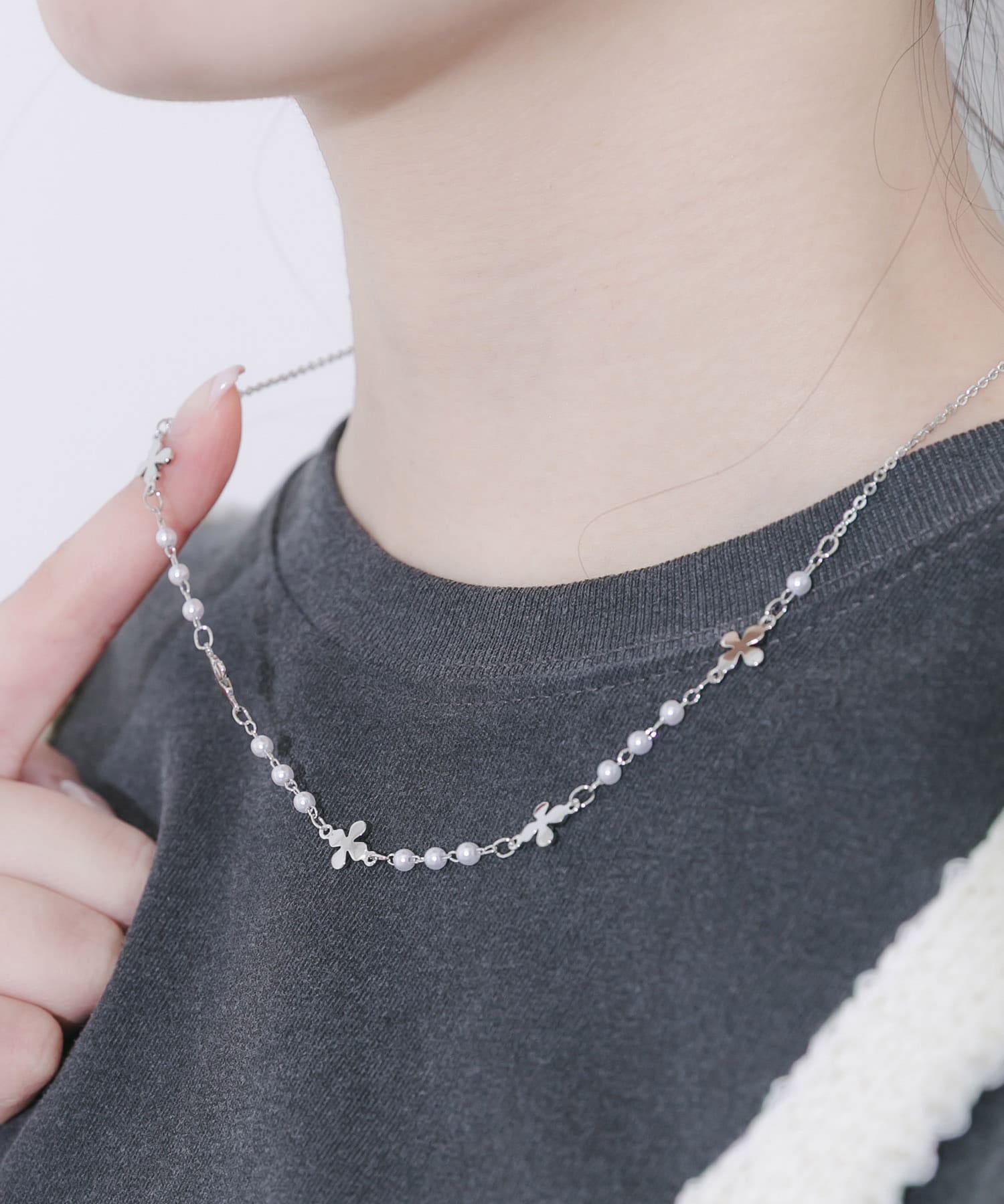 フラワーモチーフパールネックレス(- SV/WH): アクセサリー｜URBAN