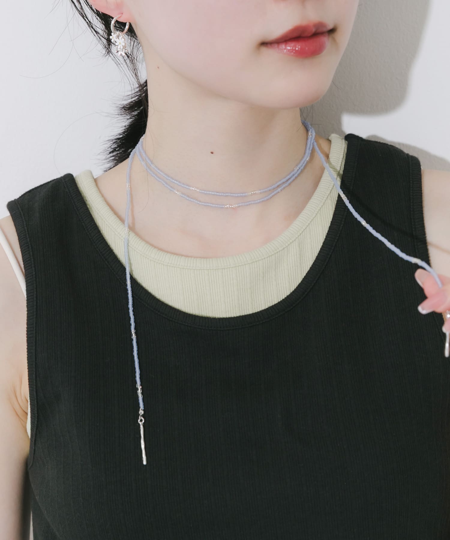 ビーズロングチョーカー