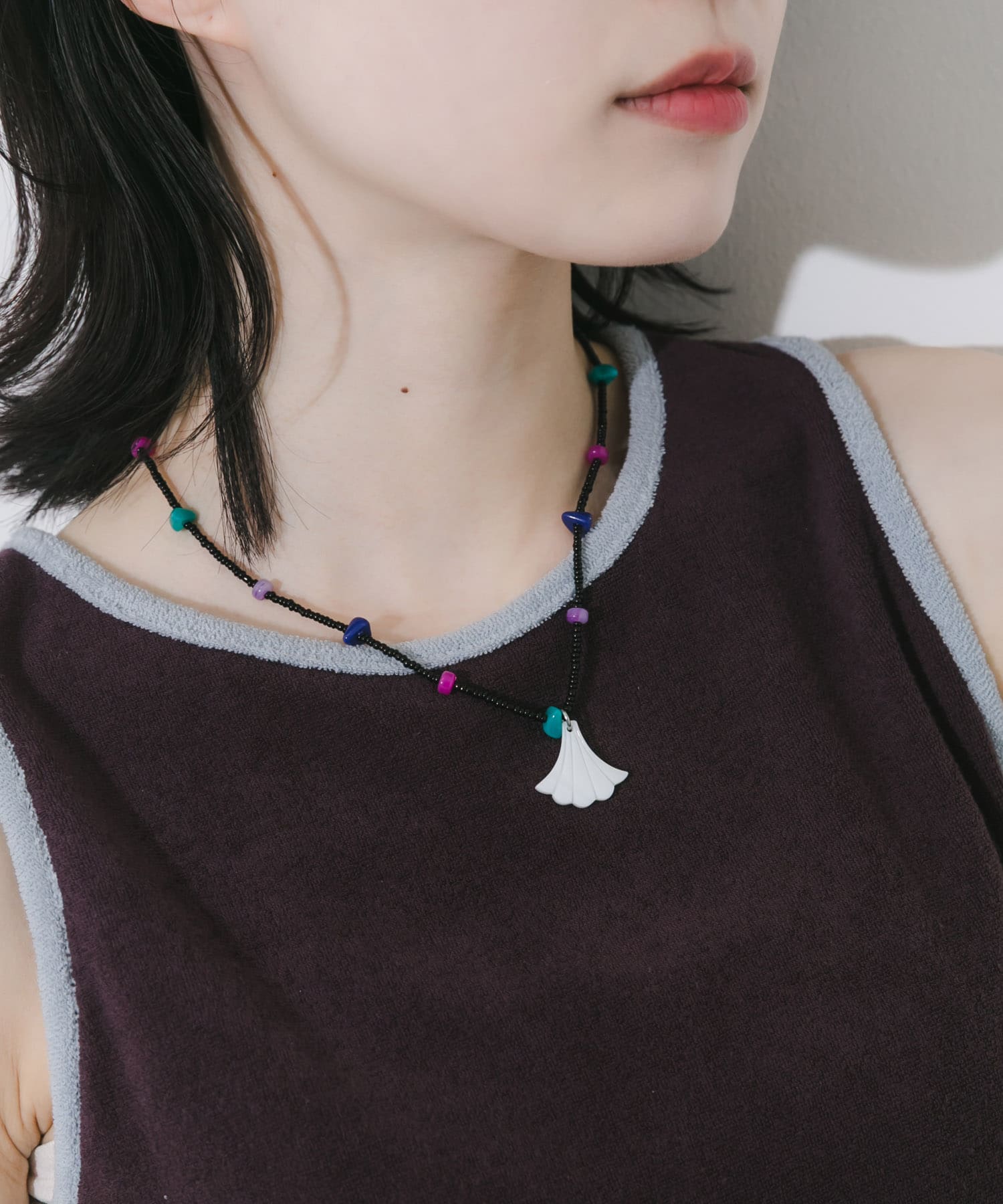 ステンレスシェルモチーフビーズネックレス BK/PP -