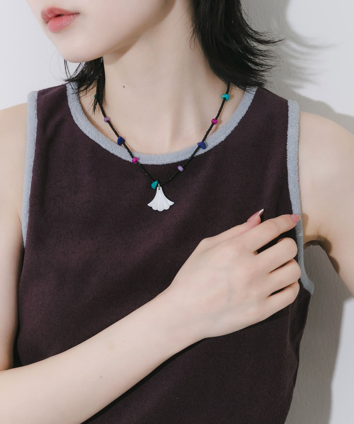 ステンレスシェルモチーフビーズネックレス BK/PP -