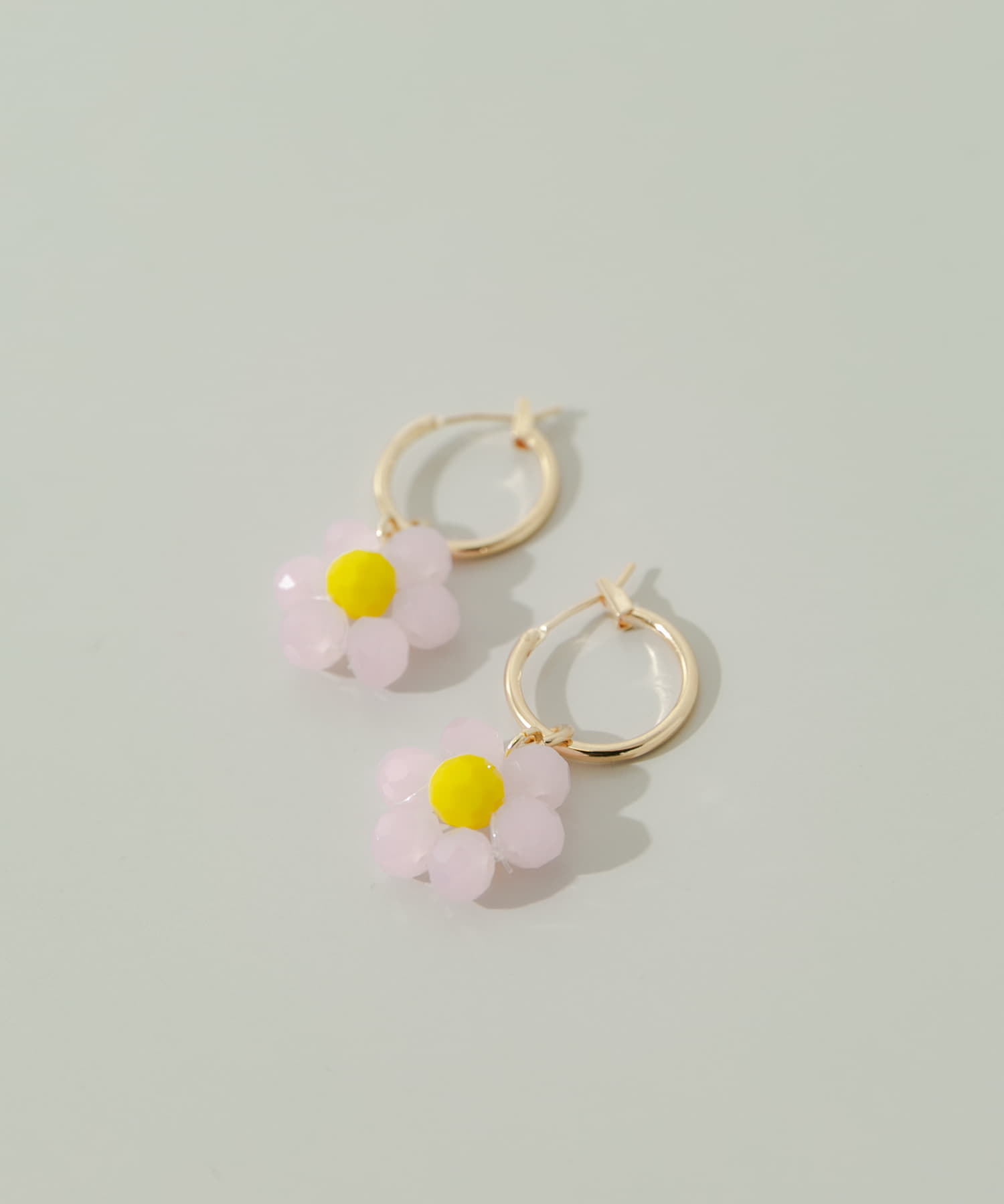 花かんざし ドライフラワー フープ イヤリング ピアス フラワービーズフープピアス(- PN/GD): アクセサリー｜URBAN RESEARCH