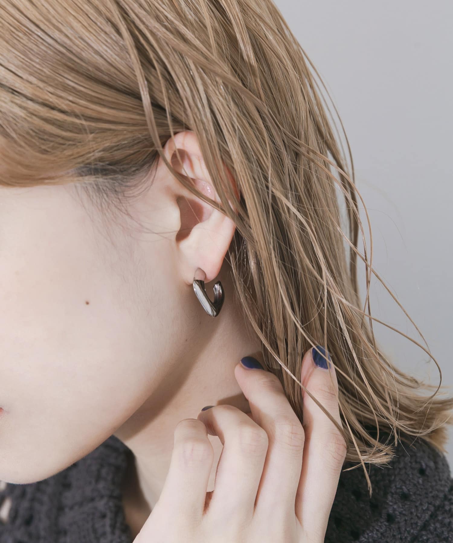 ステンレススクエアフープピアス