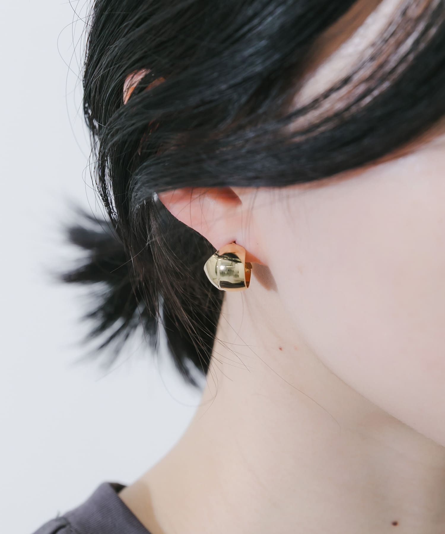 メタルツインカーブピアス GLD -