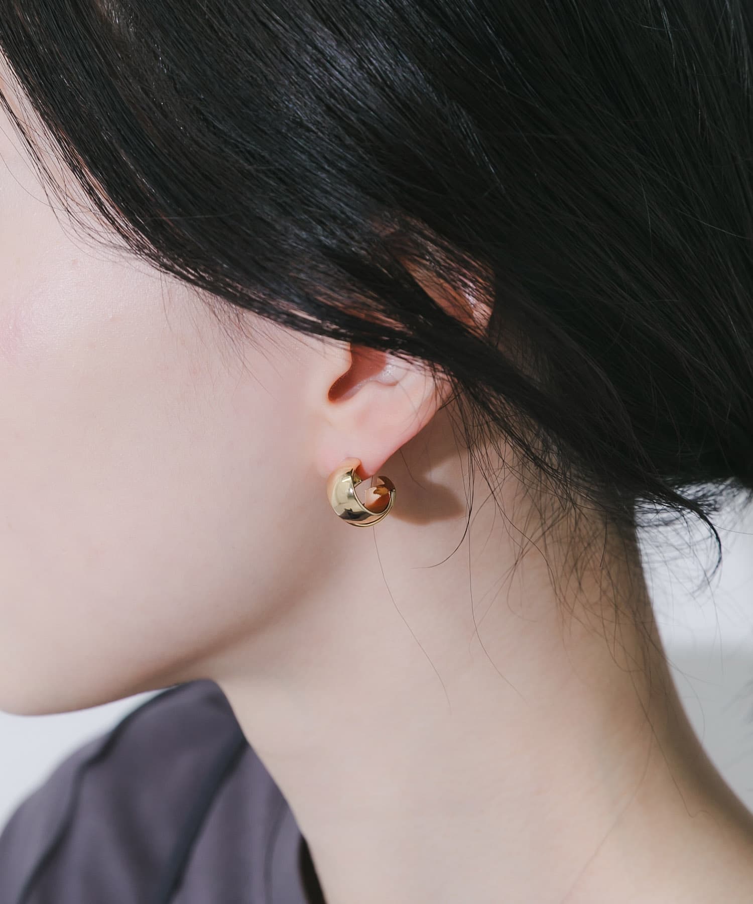 メタルツインカーブピアス GLD -
