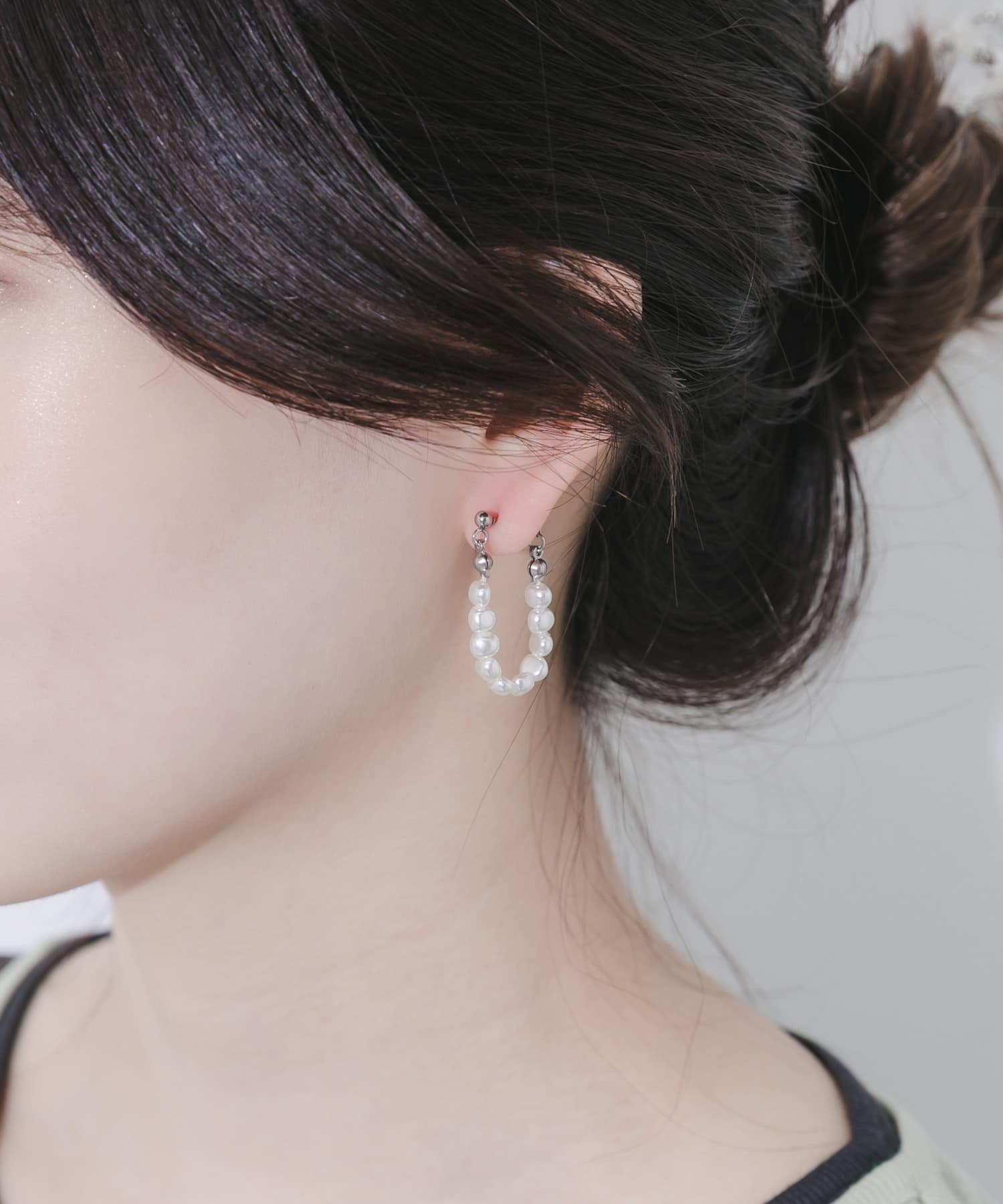 ステンレスイビツパールピアス