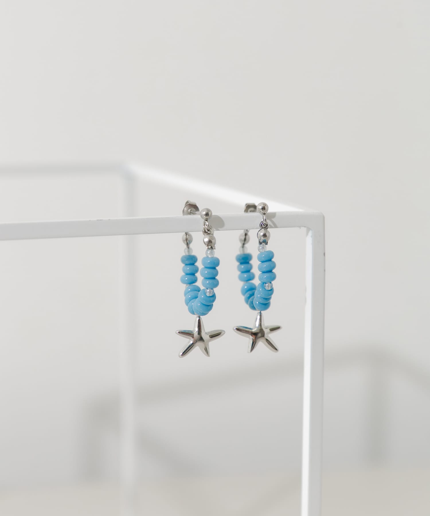 ステンレスモチーフビーズピアス