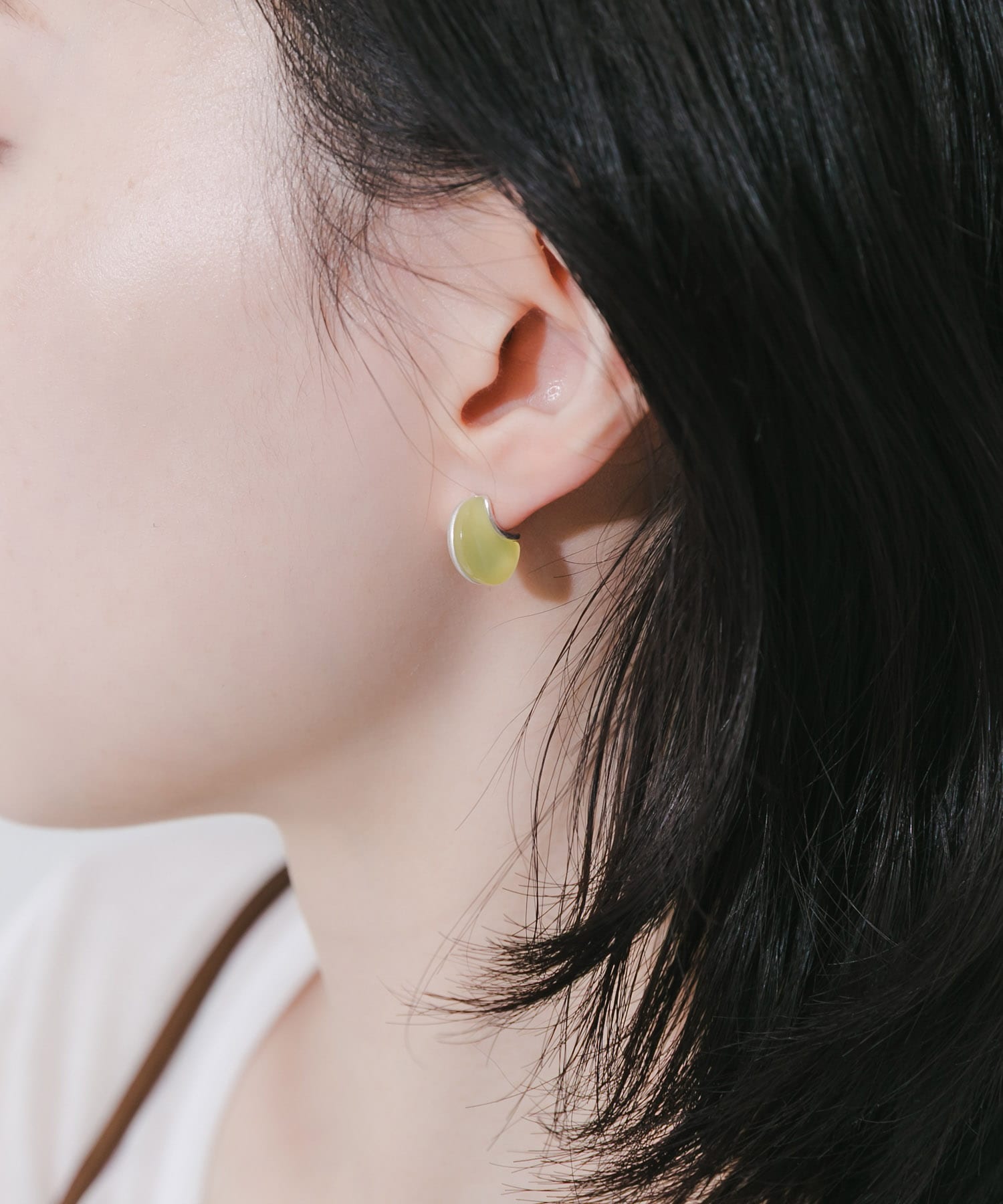 カラーメタルピアス YE/SV -