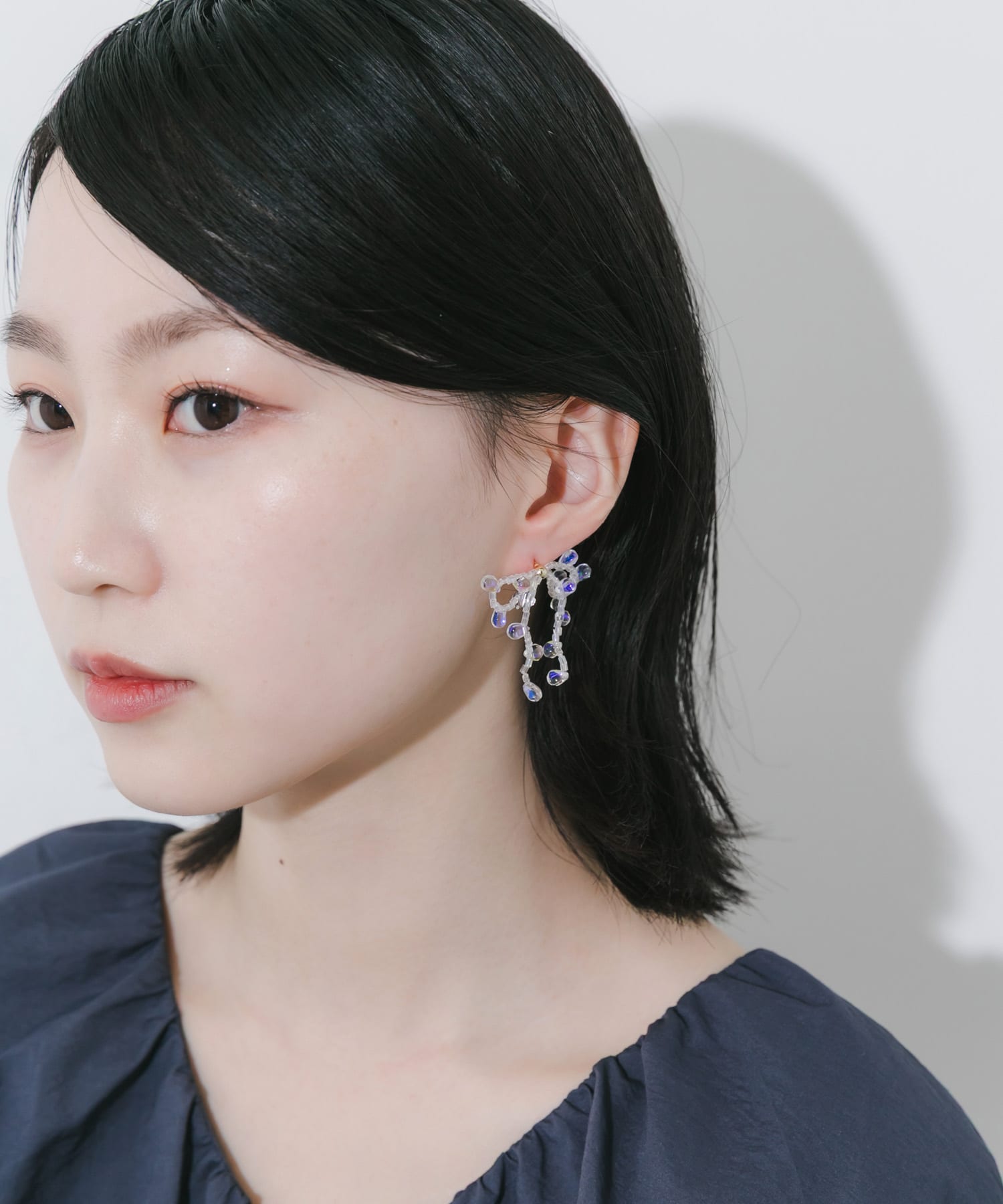 クリアビーズリボンピアス CLR -