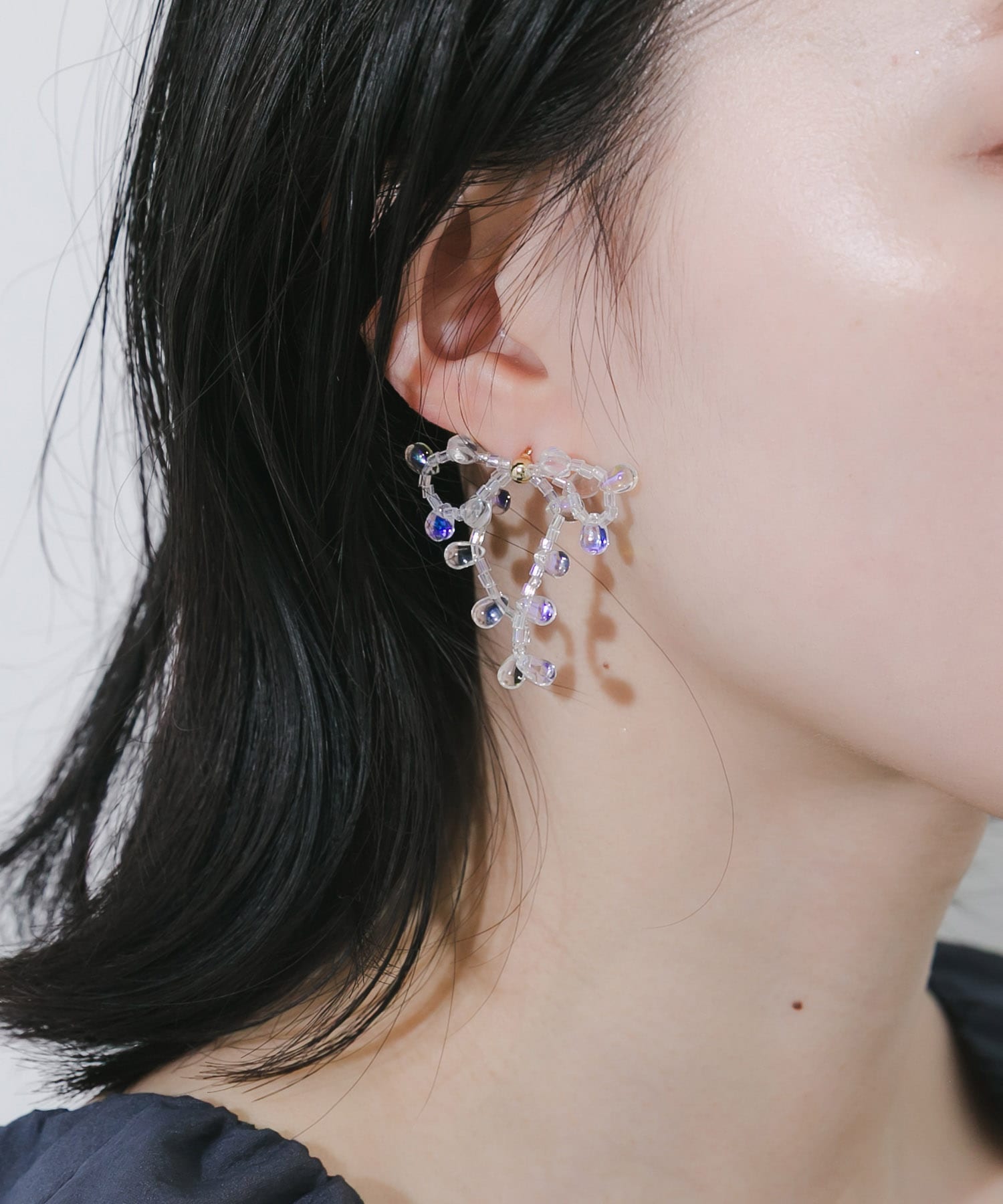 クリアビーズリボンピアス CLR -