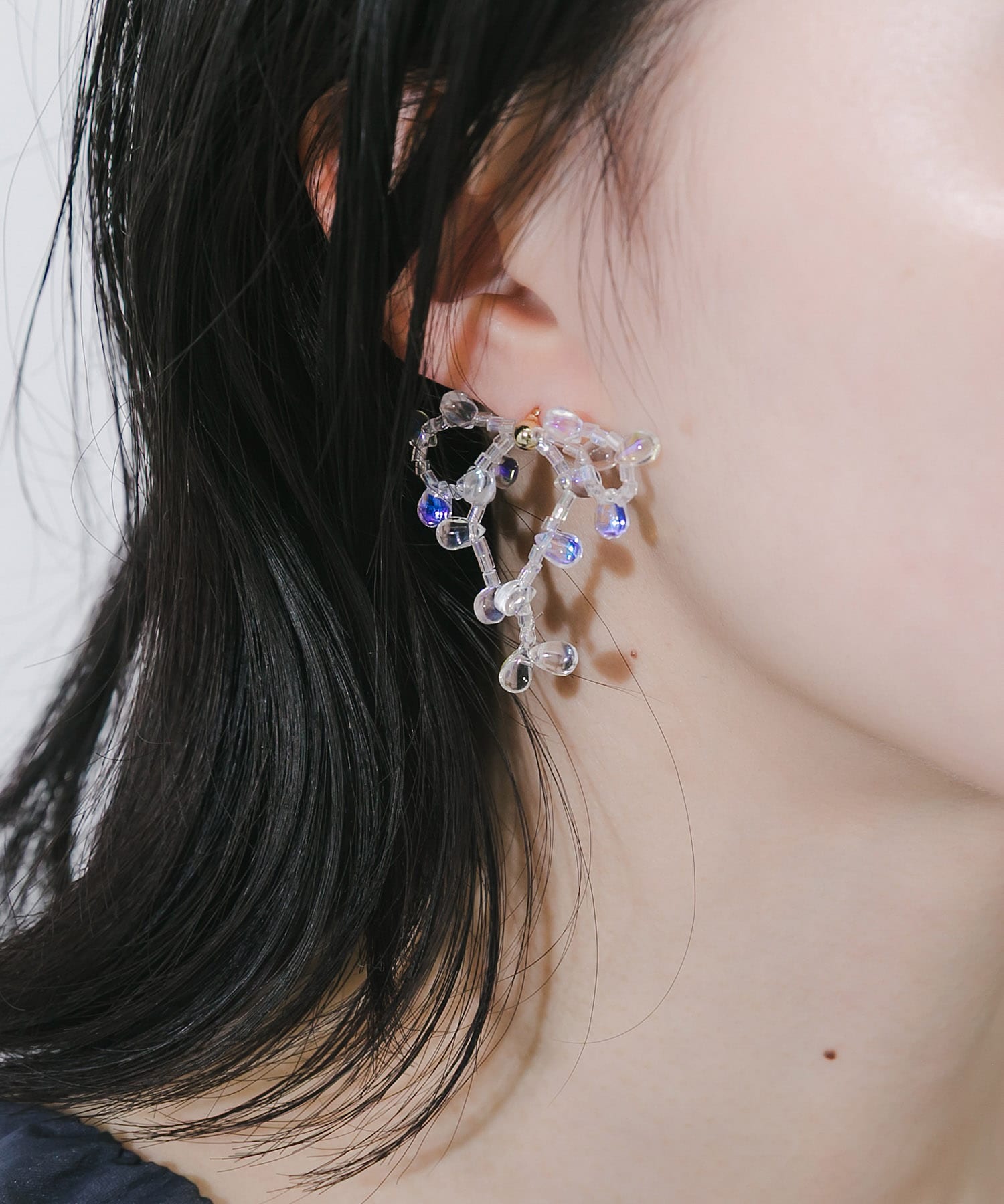 クリアビーズリボンピアス CLR -