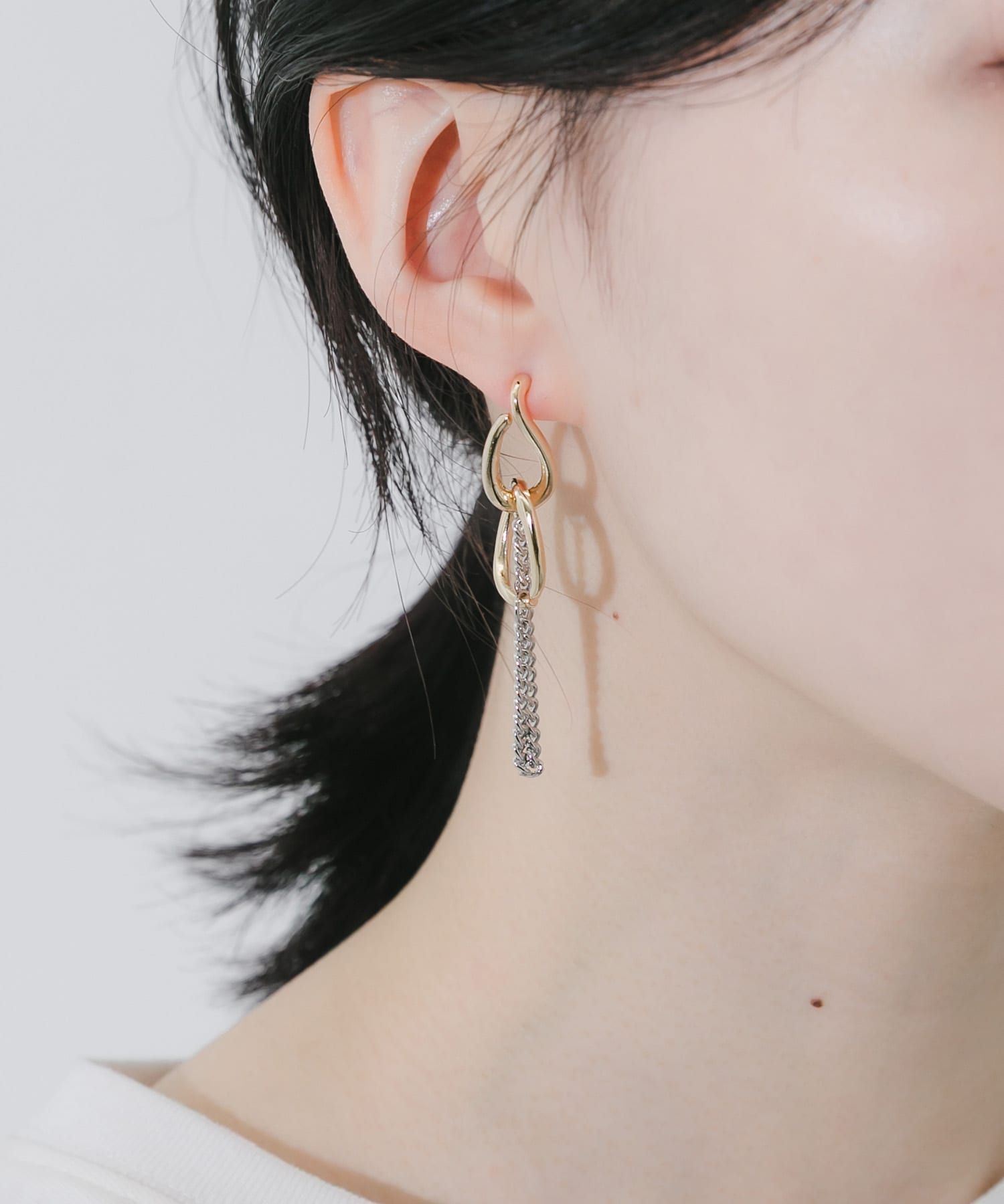 メタルオーバルリンクチェーンピアス GD/SV -