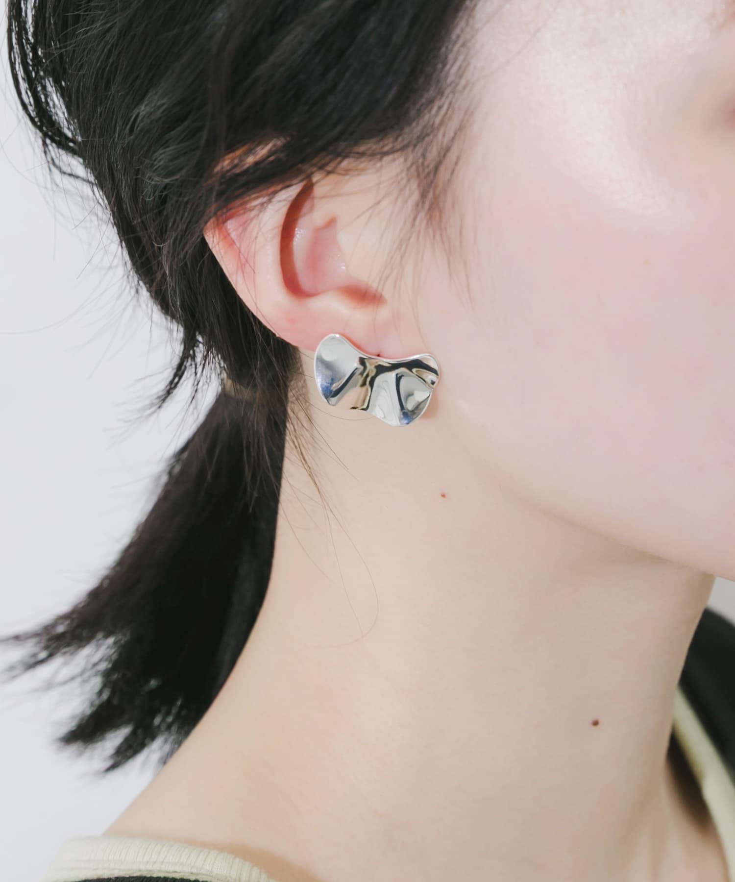 メタルドレープピアス SLV -