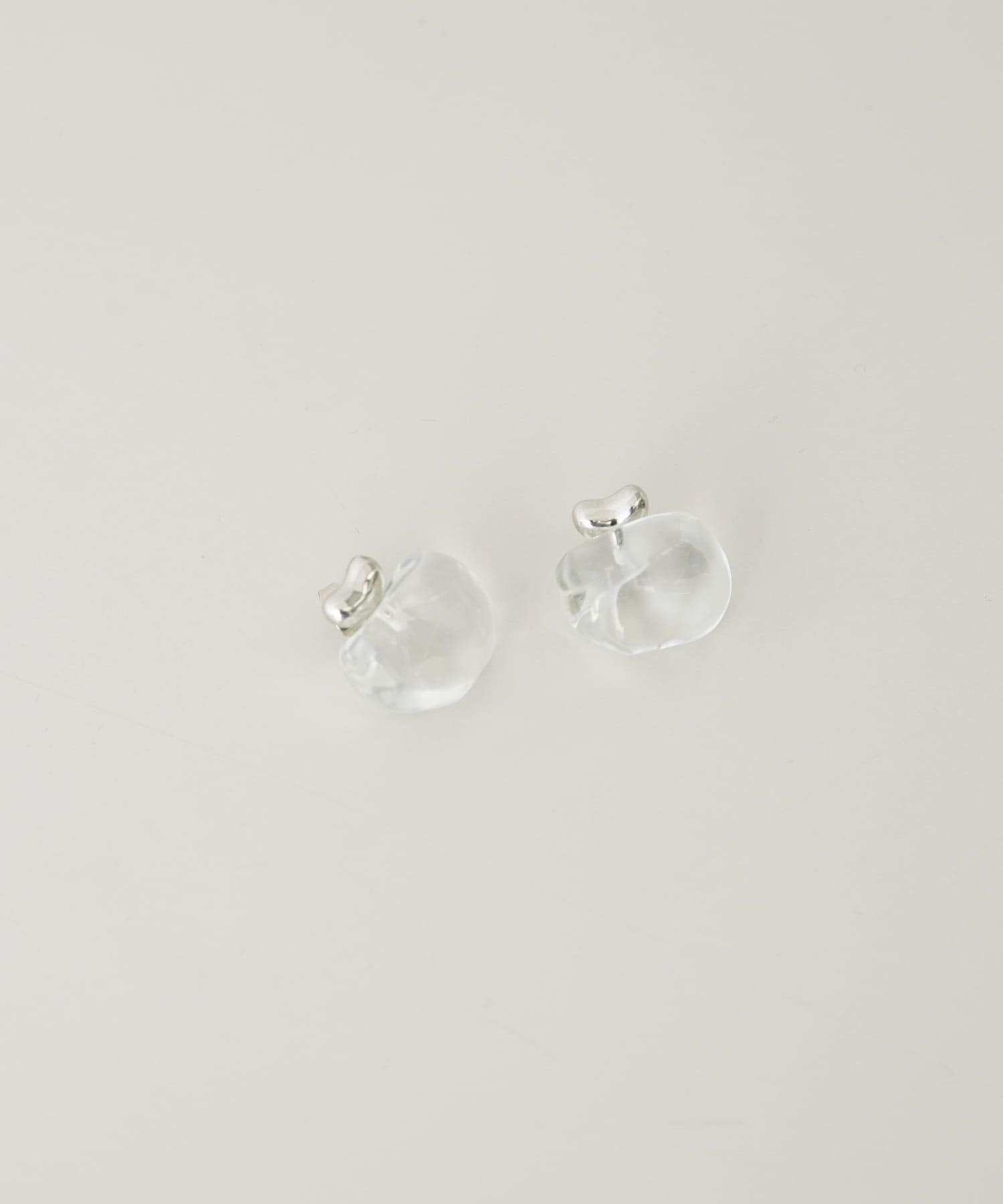 キューブアイスドロップピアス CLR -
