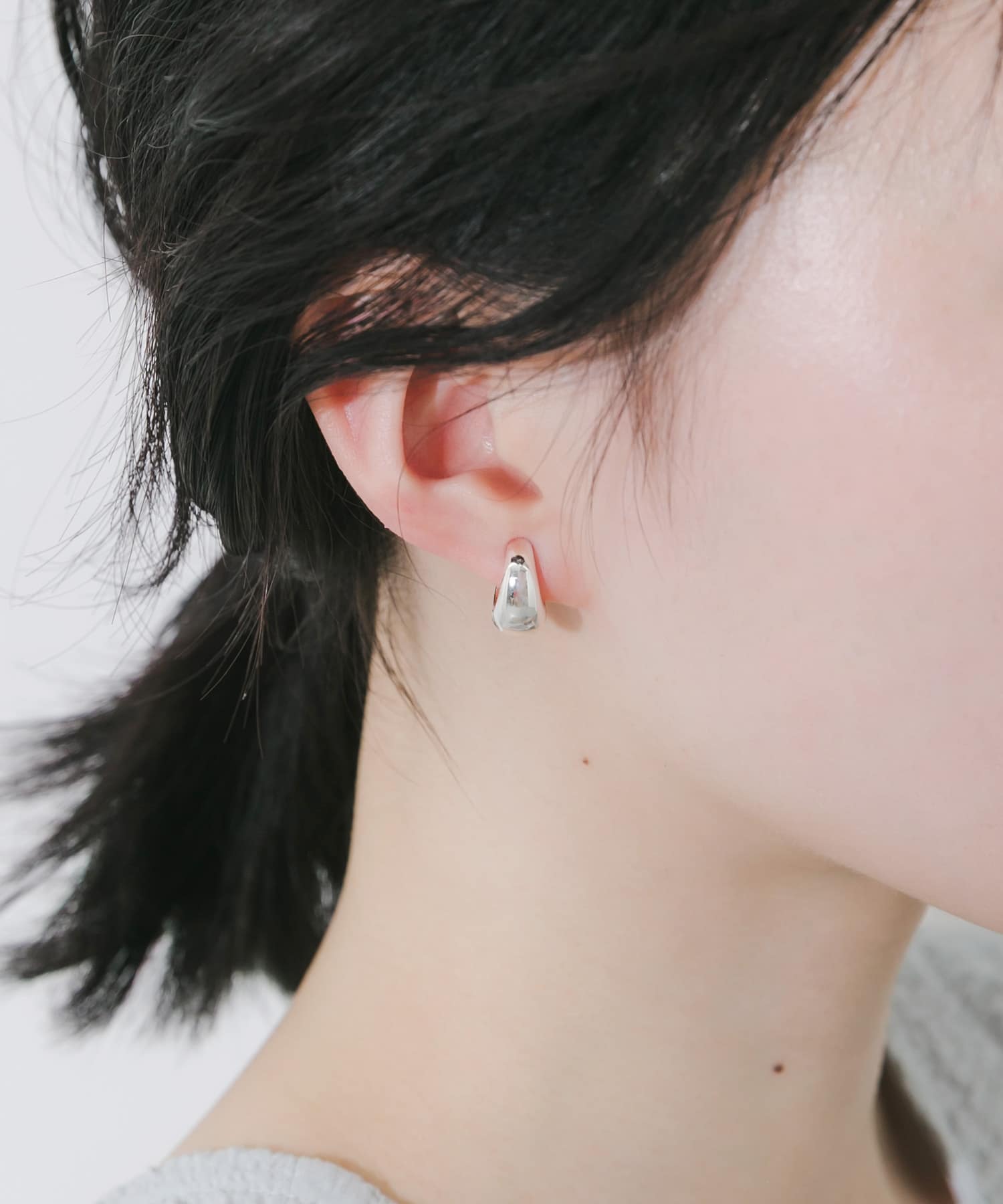 プックリワンタッチイヤリング SLV -