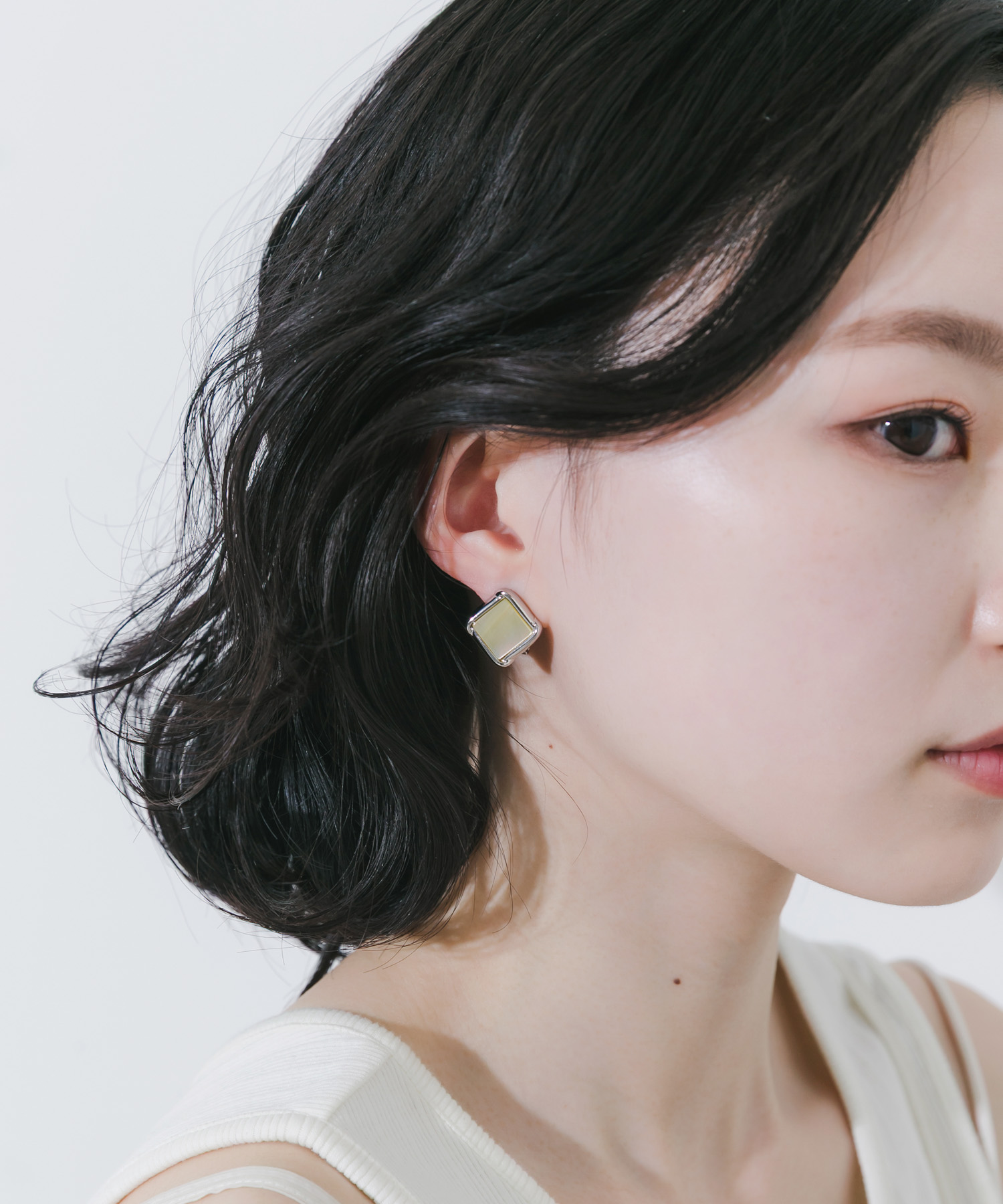 スクエアシェルイヤリング IV/SV -