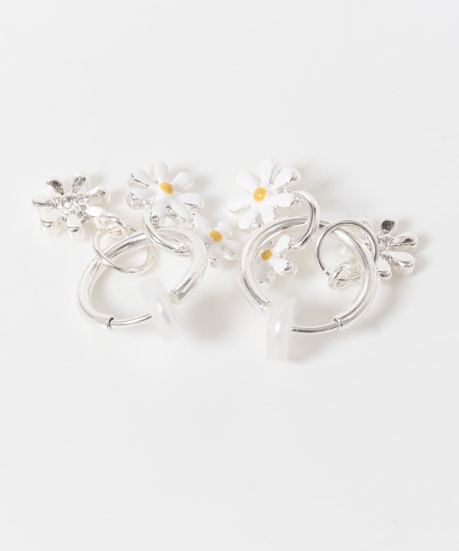 フラワーチャームフープイヤリング SV/WH -