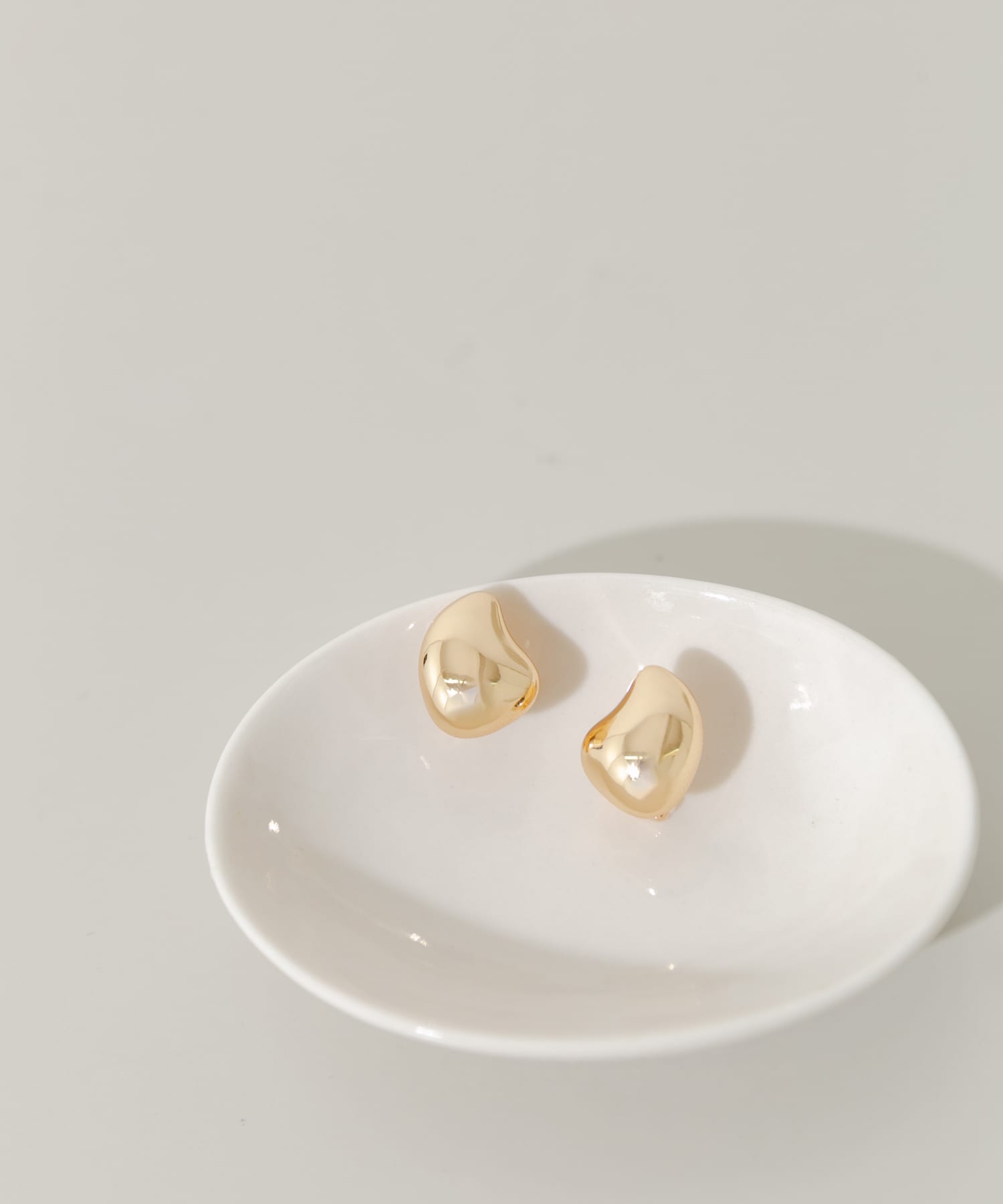 ニュアンスドロップイヤリング GLD -