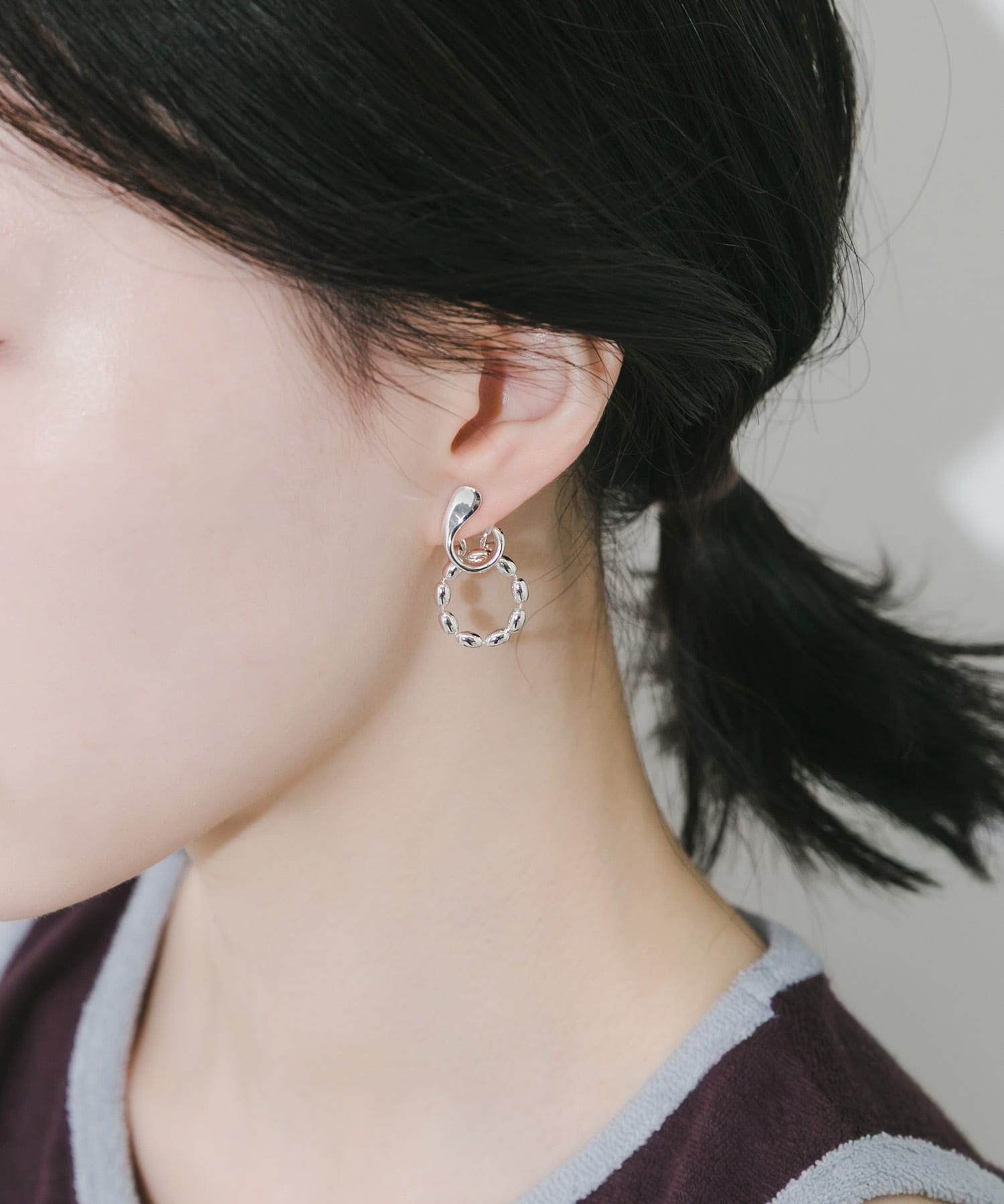 カーブラインラウンドチェーンイヤリング SLV -