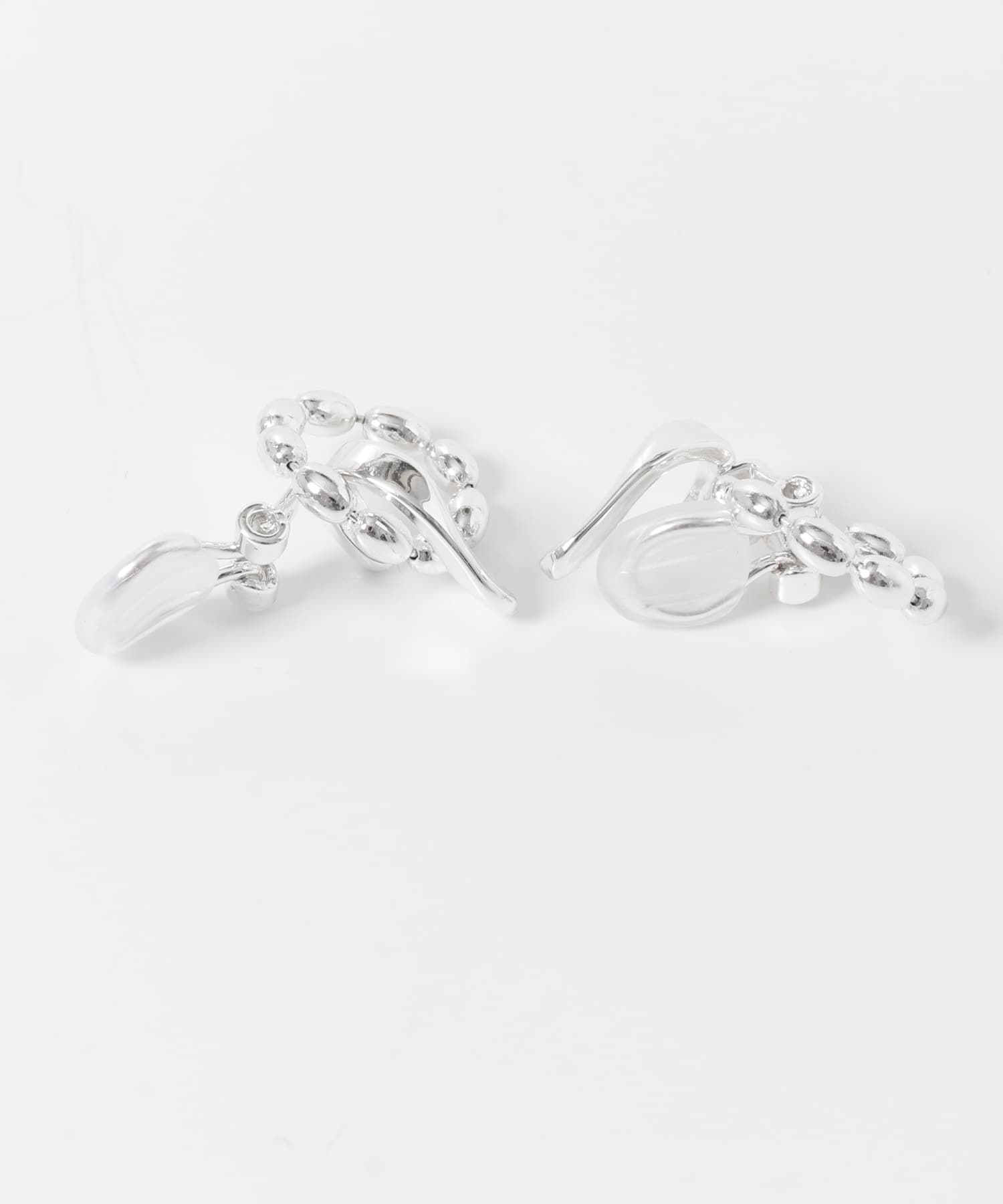 カーブラインラウンドチェーンイヤリング SLV -