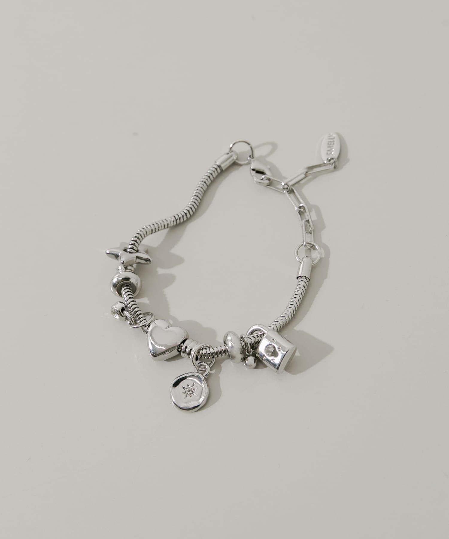 ジャラジャラチャームブレスレット(- SLV): アクセサリー｜URBAN