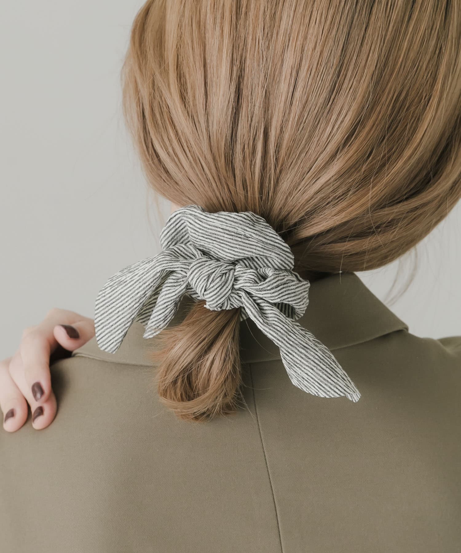 ストライプリボンシュシュ