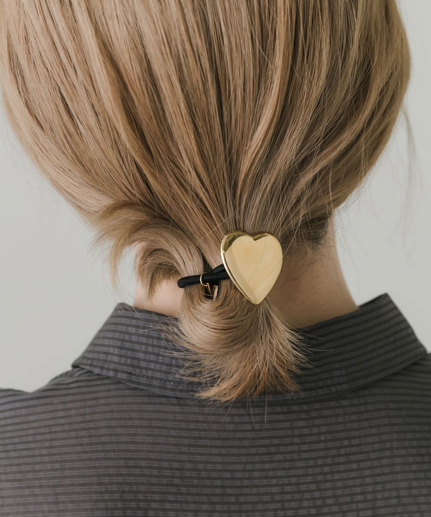 ステンレスモチーフヘアポニー