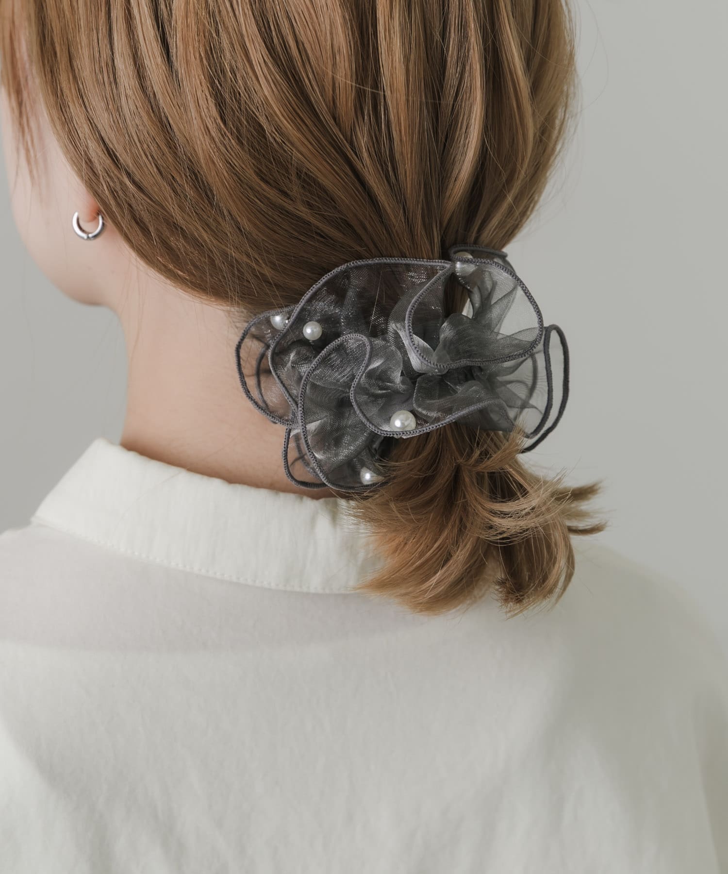 シアーフリルパールヘアカフ LGY -