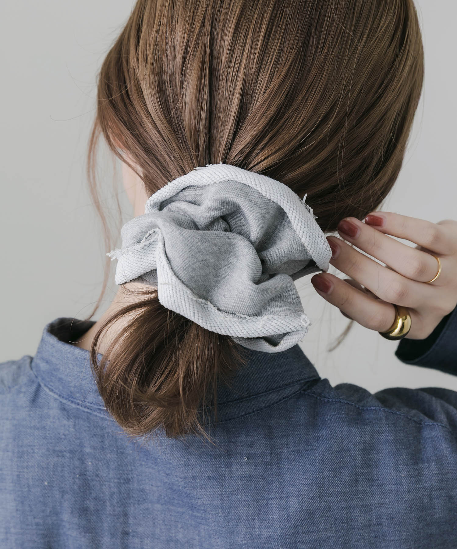 スウェットシュシュ