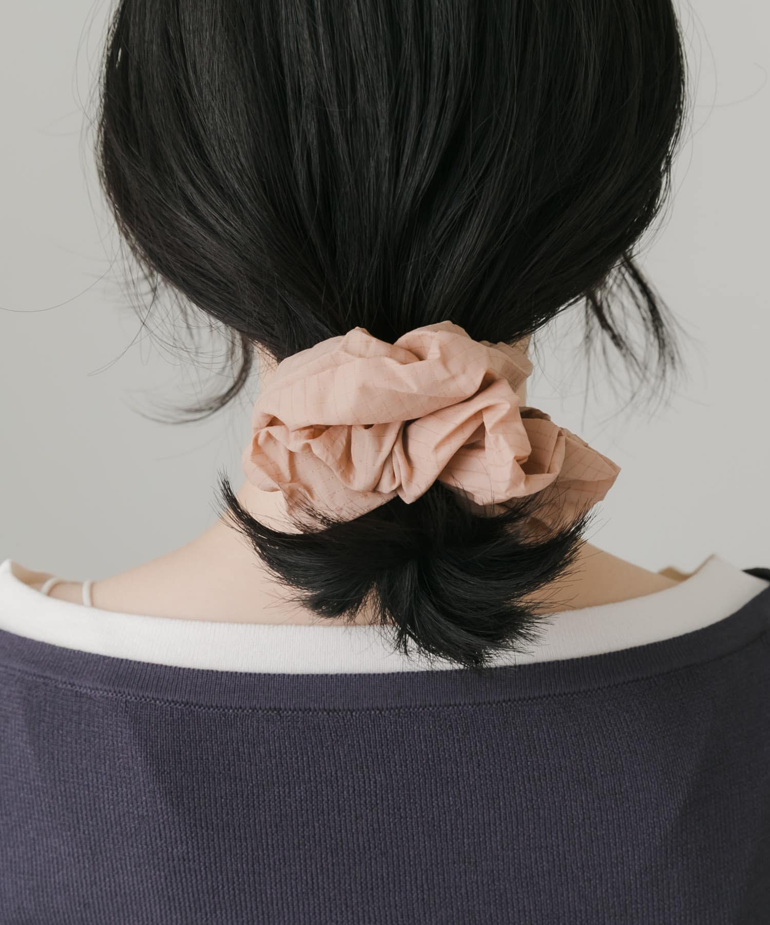 シャカシャカカラーシュシュ