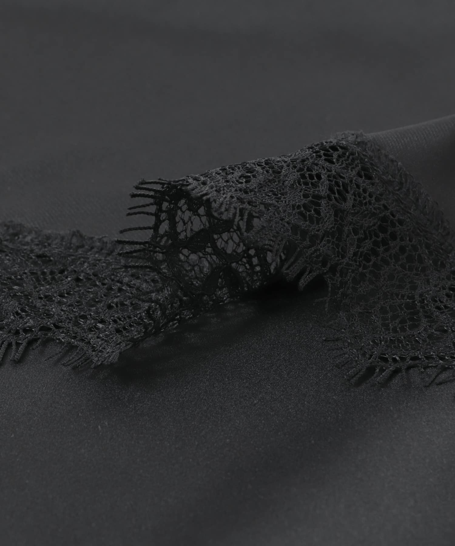 サテンレースサンカクスカーフ BLK -