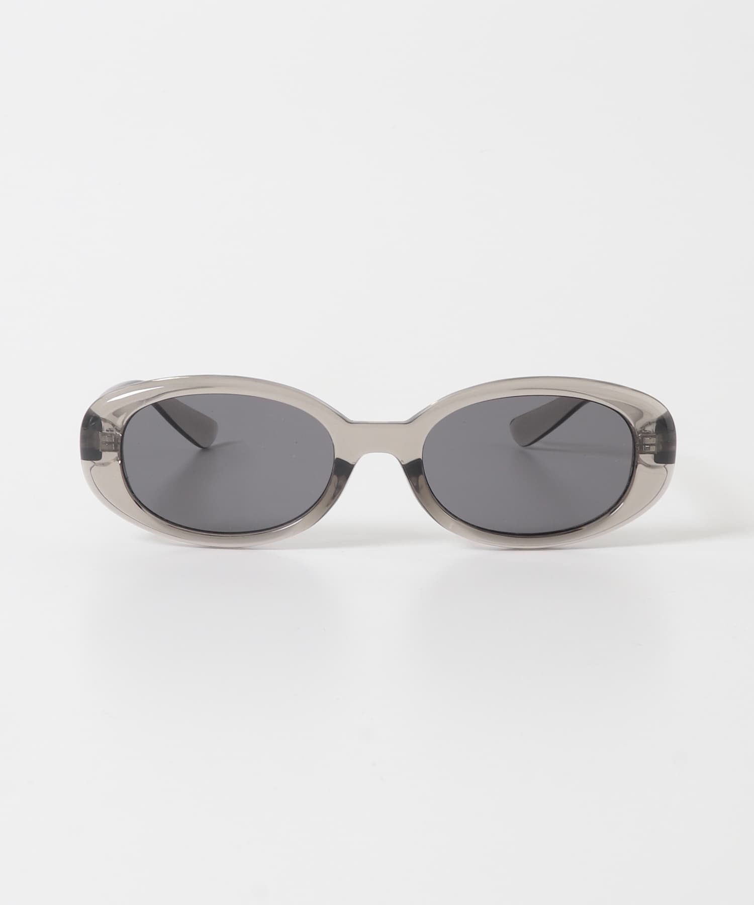 可視光線透過率：15% / 紫外線透過率：1％未満