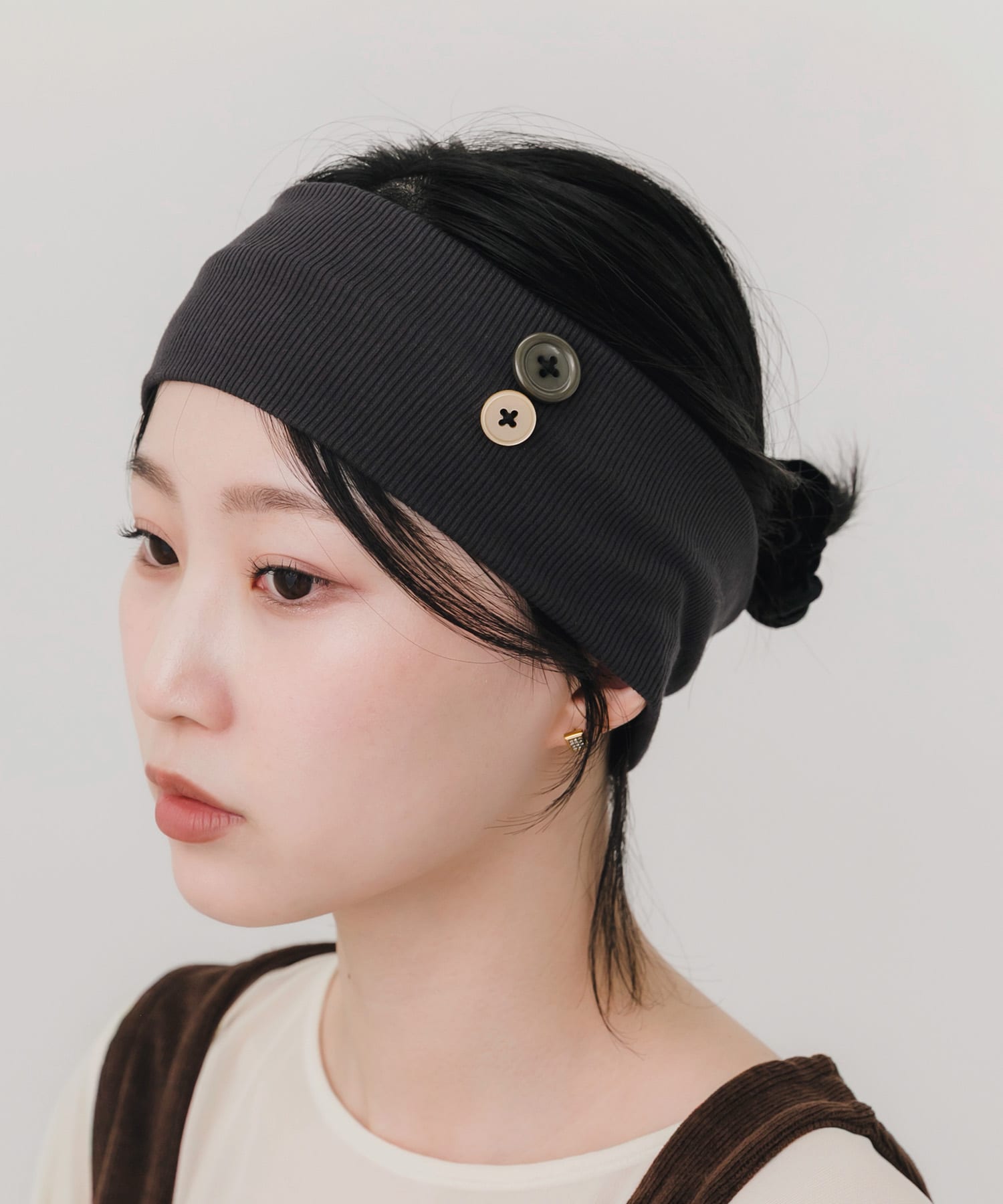 カラーボタンヘアバンド