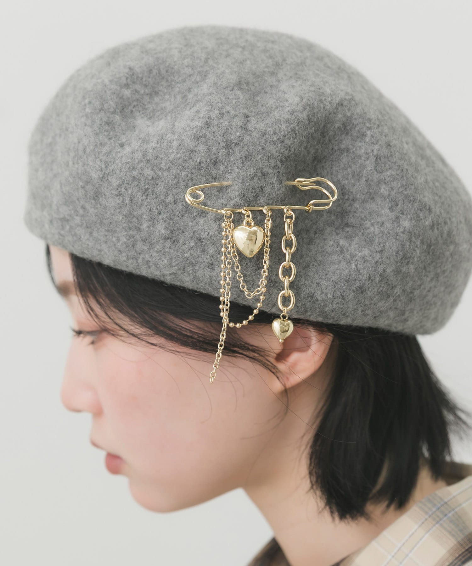 ハートチェーンショールピン GLD -