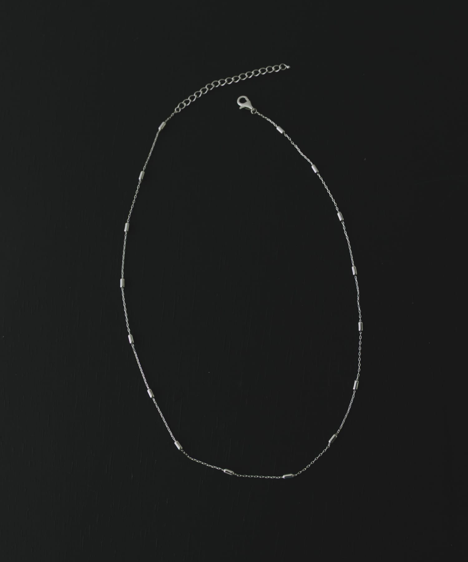 SMELLY so’　station chain necklace SLV -