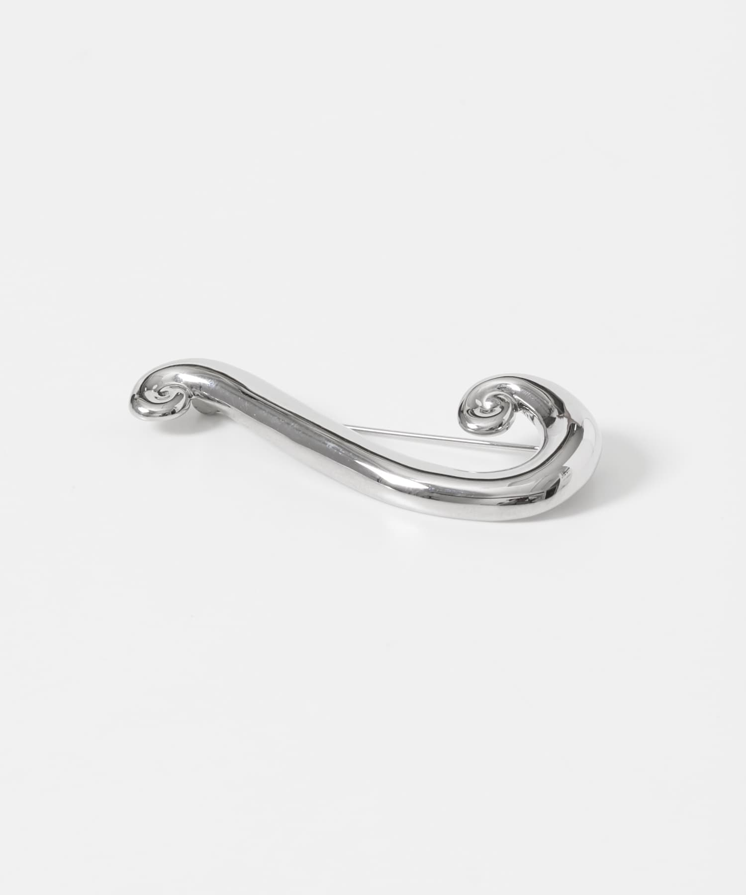 SMELLY so' organic swirl brooch(- SLV): アクセサリー｜URBAN