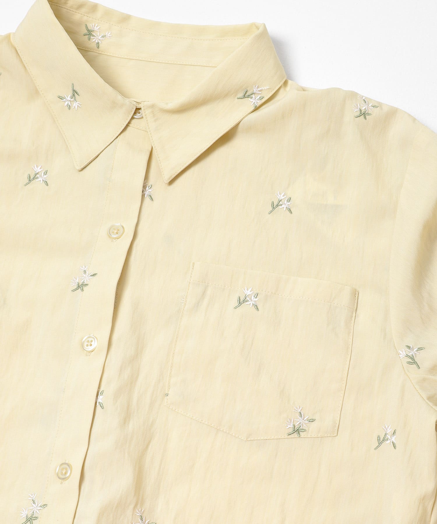 フラワーエンブロイダリークロップドシャツ(One WHITE): トップス